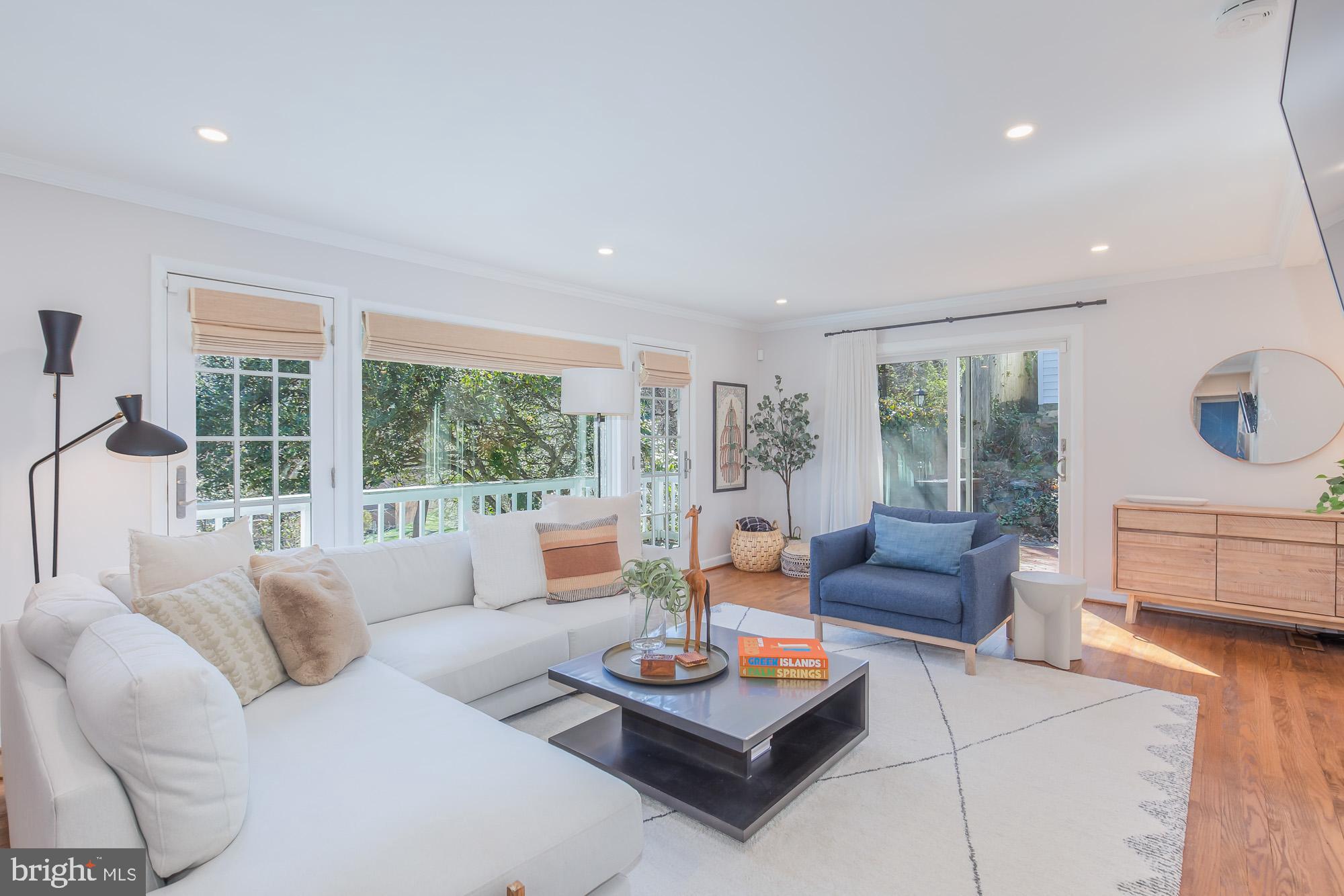 WOODBURN - Residential