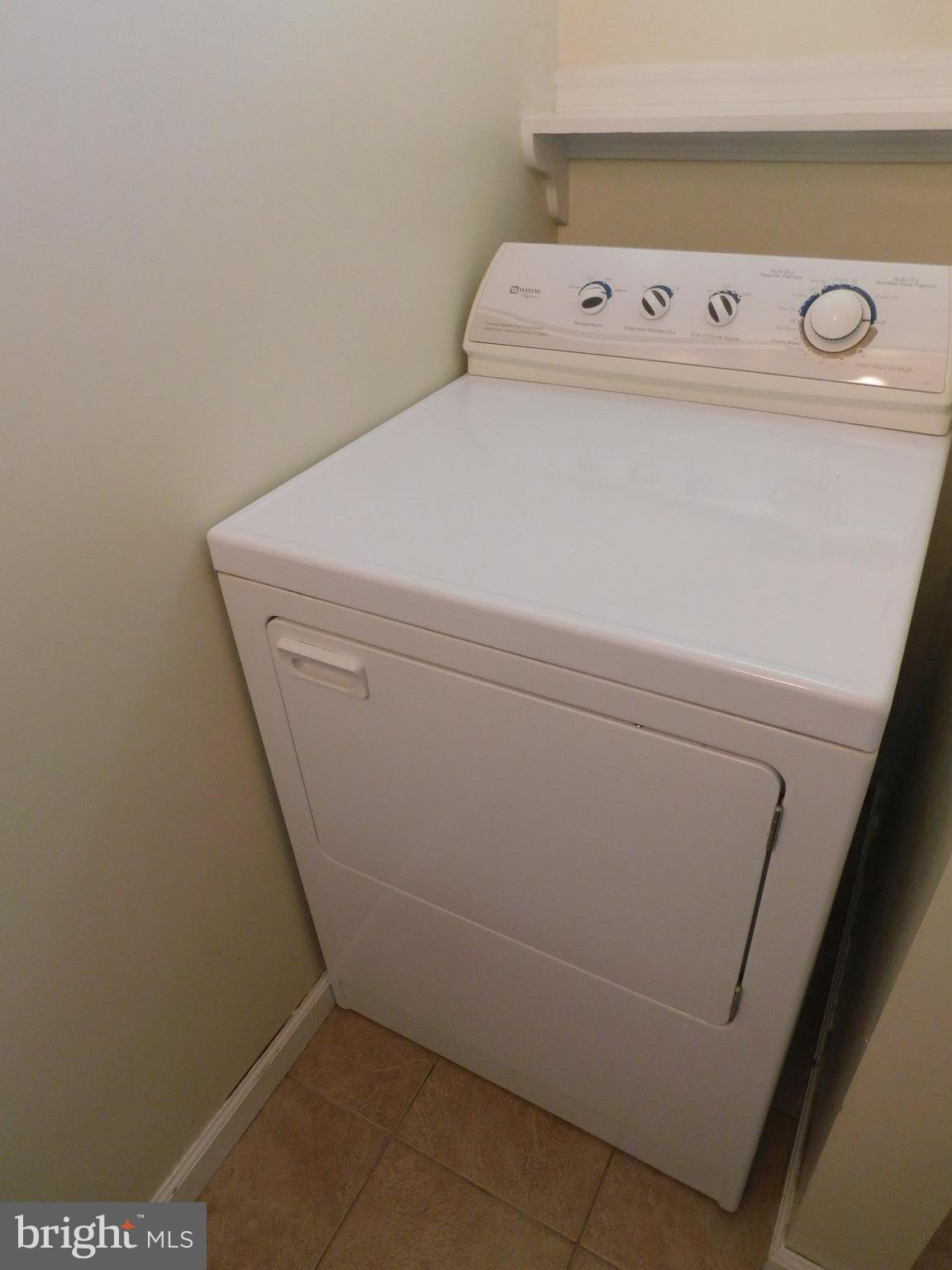 CHANCELLOR GREEN - Residential Lease