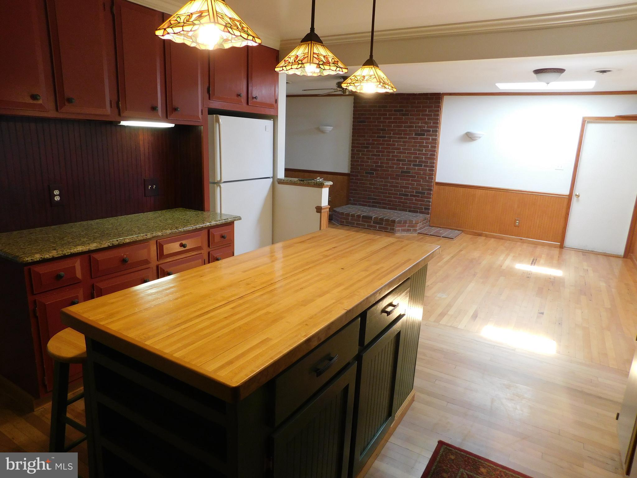 CHANCELLOR GREEN - Residential Lease