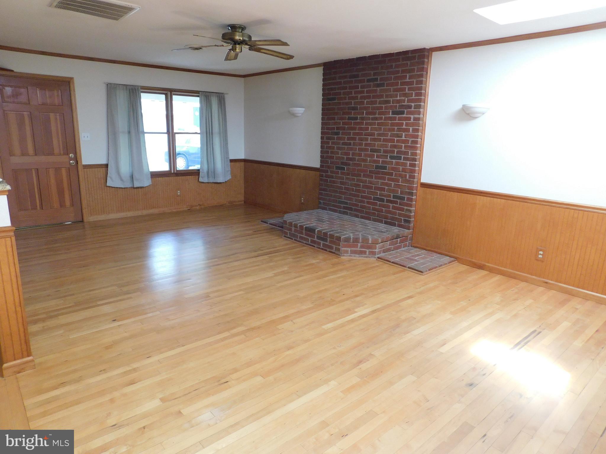 CHANCELLOR GREEN - Residential Lease