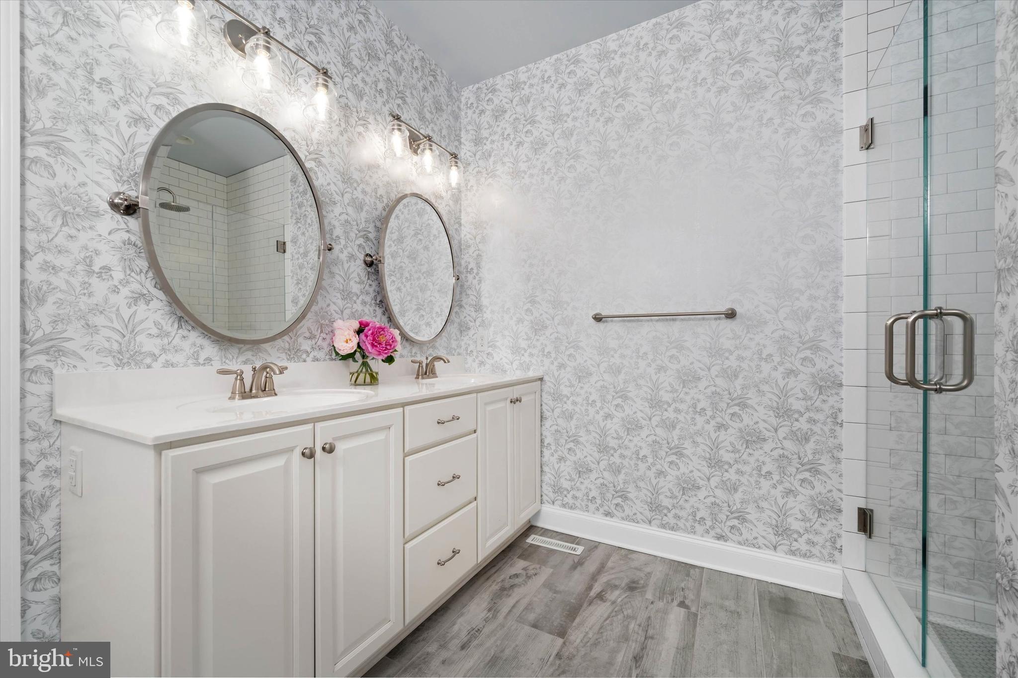 PARKSIDE - Residential