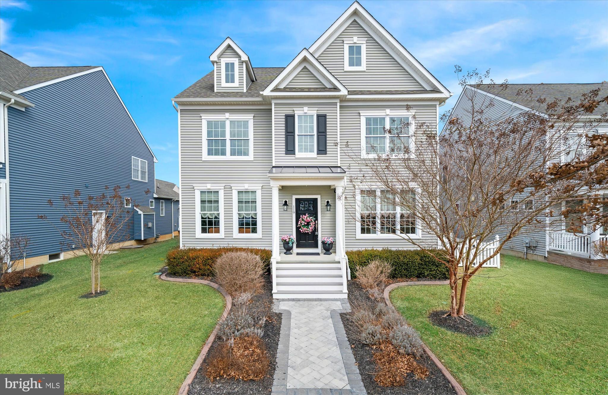 PARKSIDE - Residential