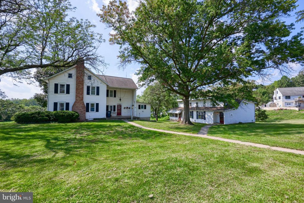 Photo of 144 Rose Hill Road, EPHRATA, PA 17522 (MLS # PALA2057968)