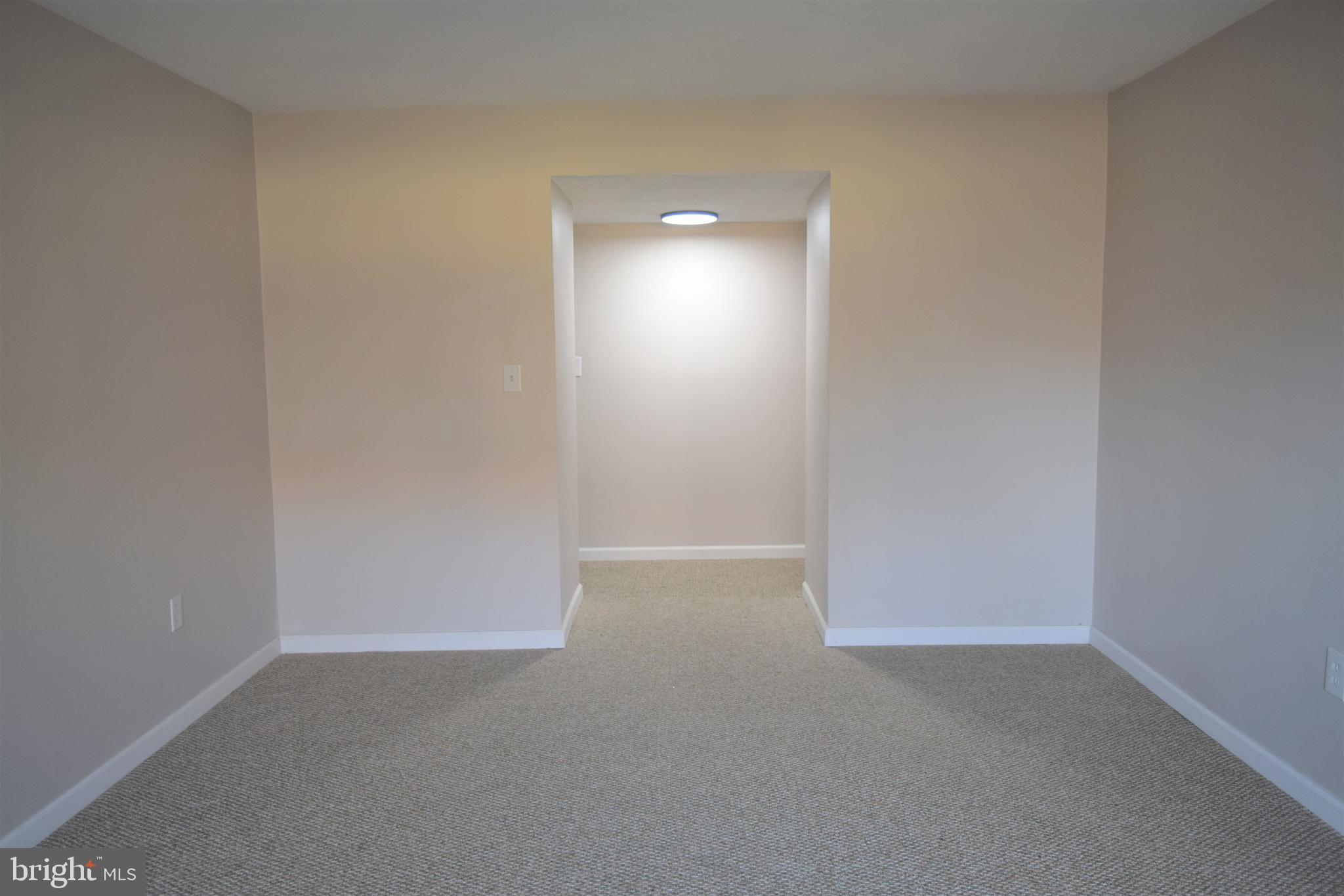 HUNTING RIDGE CONDOMINIUM - Residential