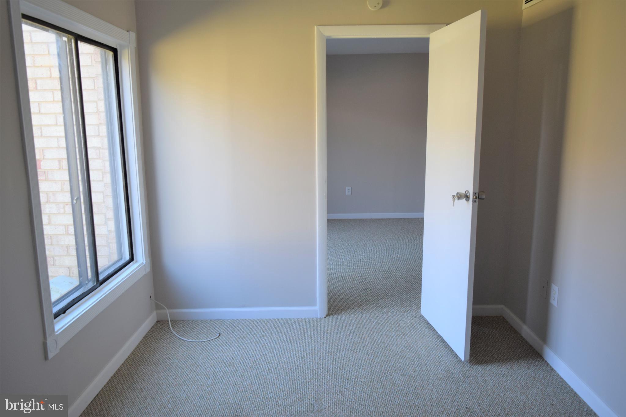 HUNTING RIDGE CONDOMINIUM - Residential