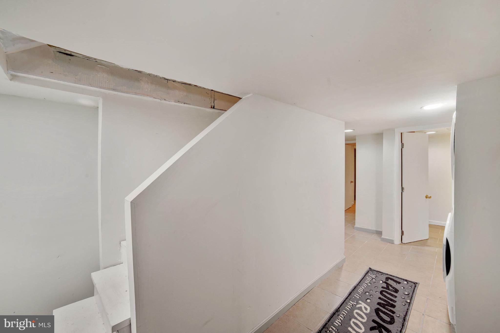 DEANWOOD PARK - Residential