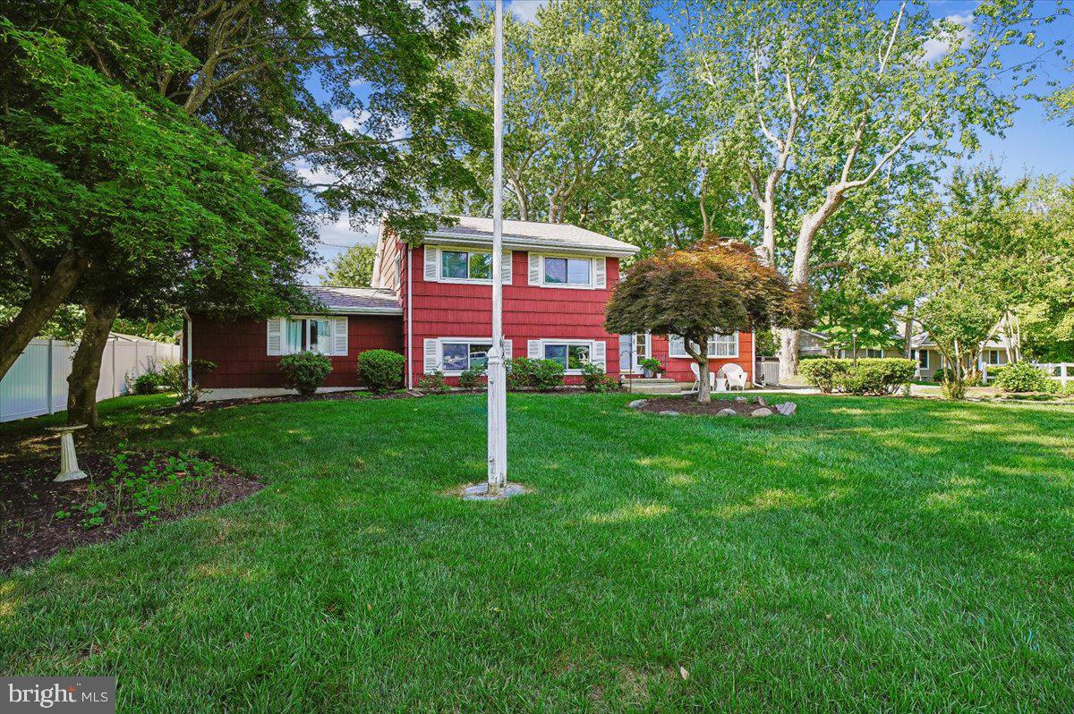 4866 CHURCH LANE