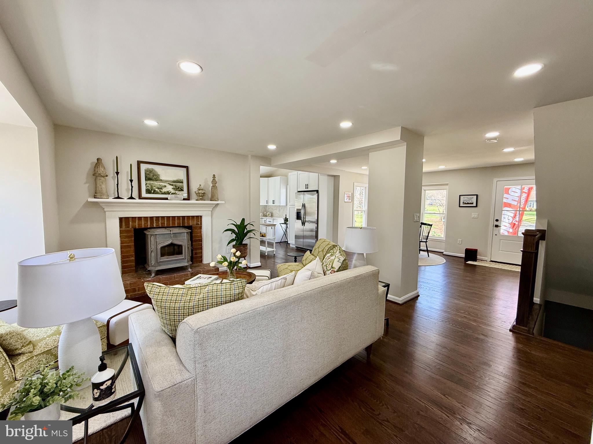 WARRENTON LAKES - Residential