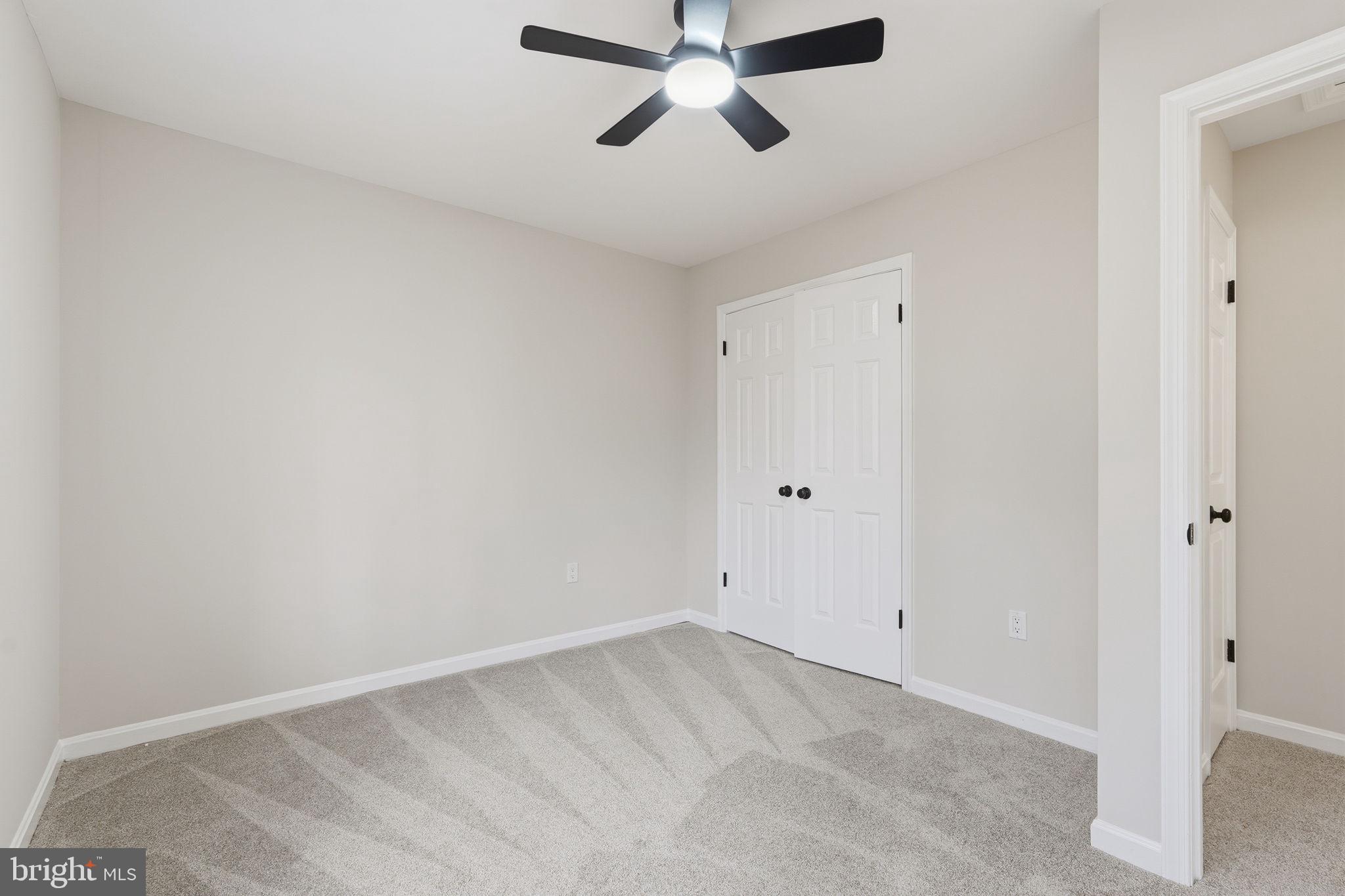 WARRENTON LAKES - Residential