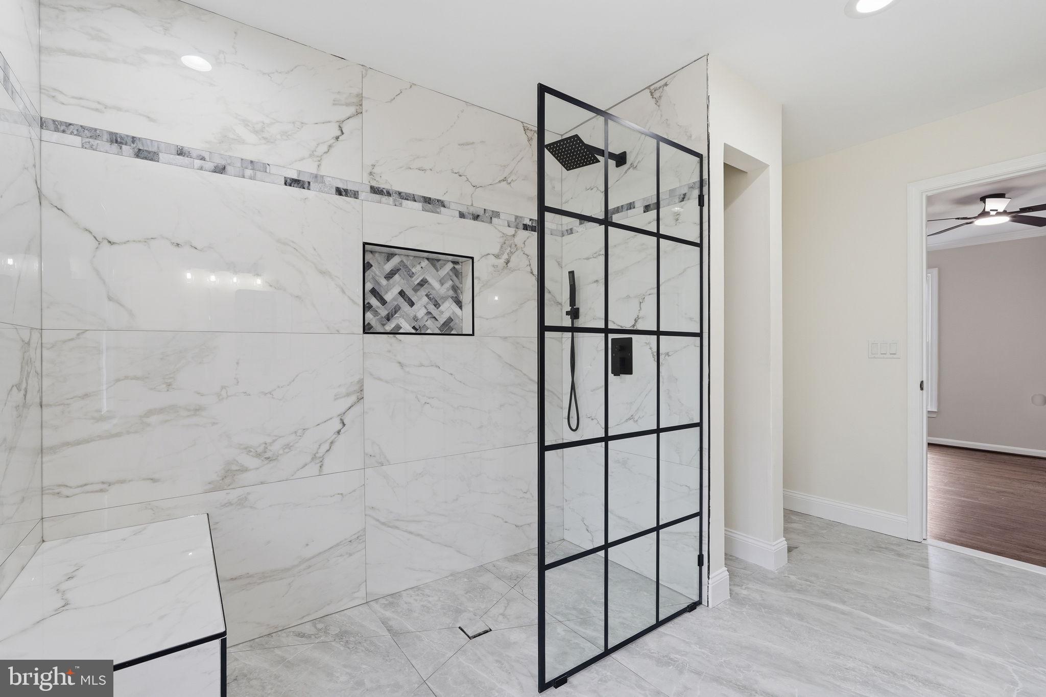 WARRENTON LAKES - Residential