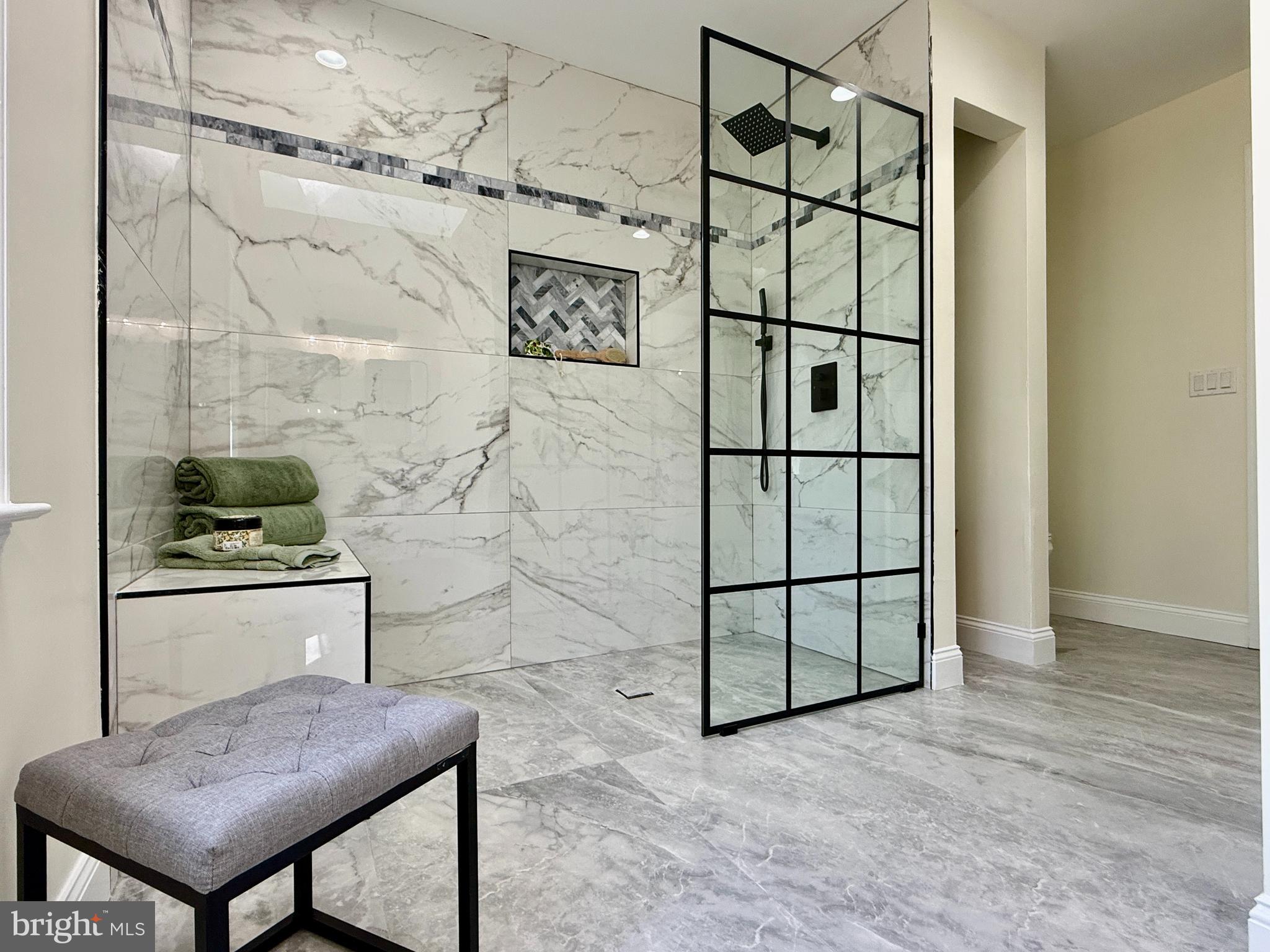 WARRENTON LAKES - Residential