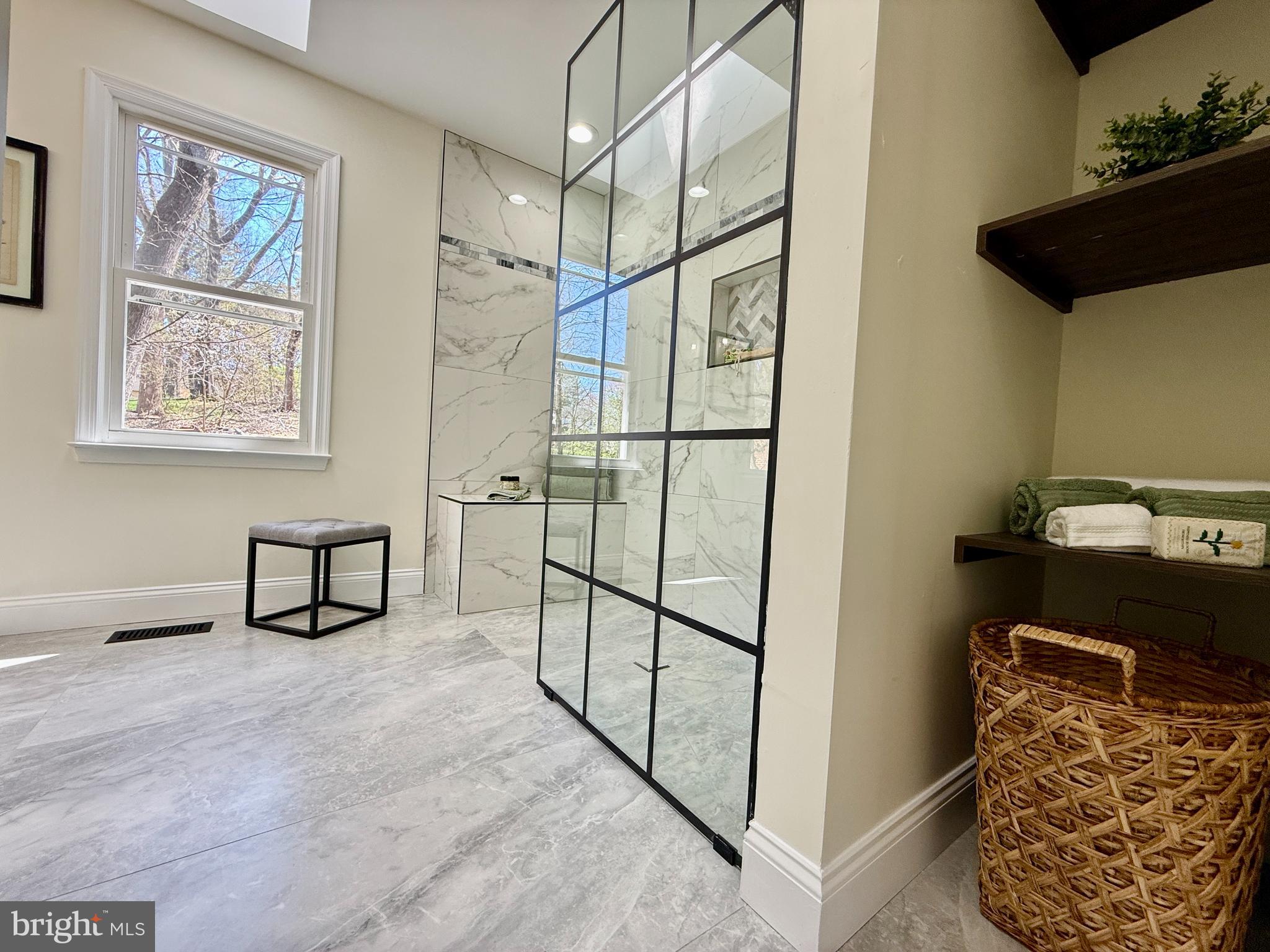 WARRENTON LAKES - Residential