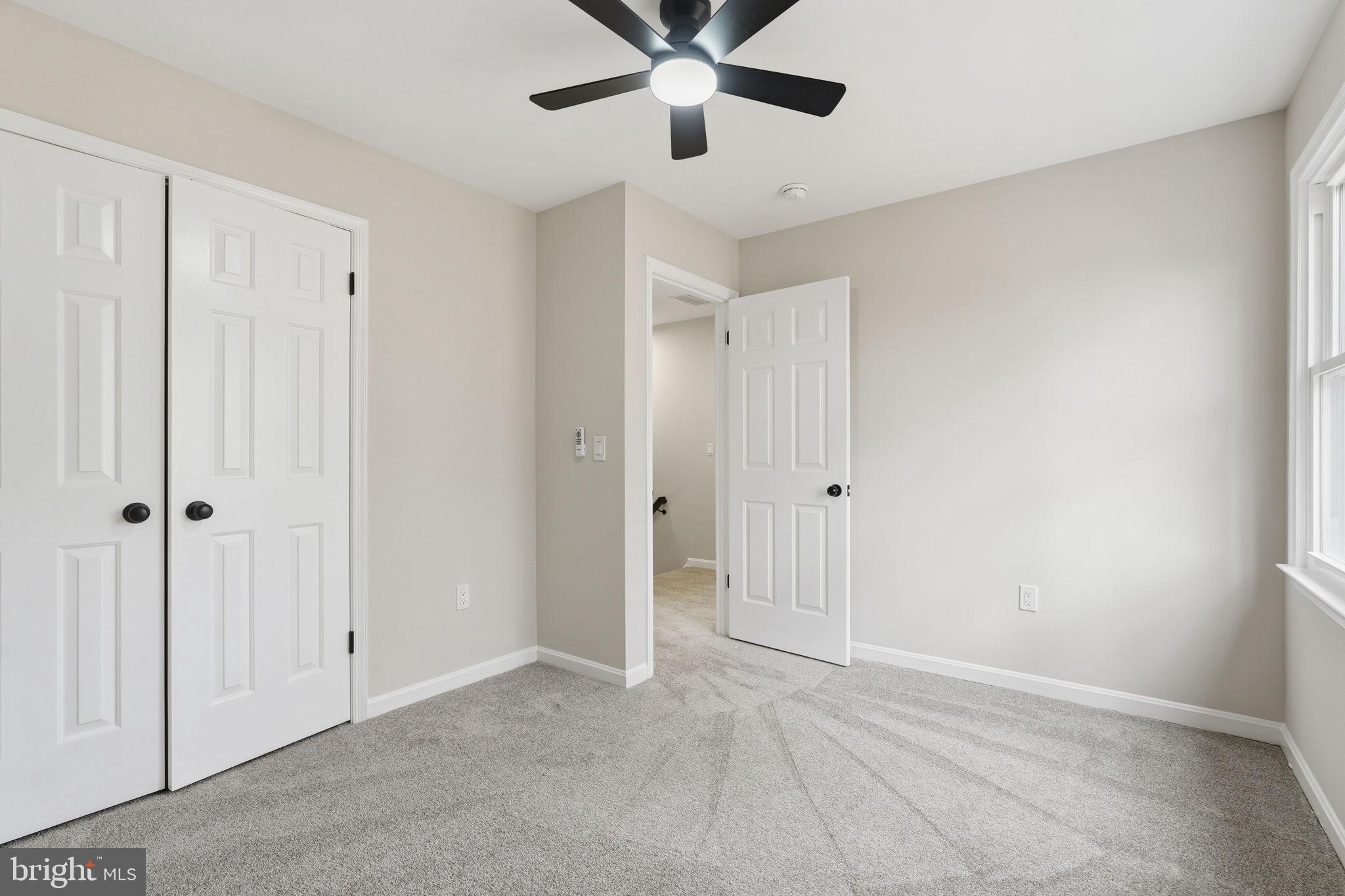 WARRENTON LAKES - Residential