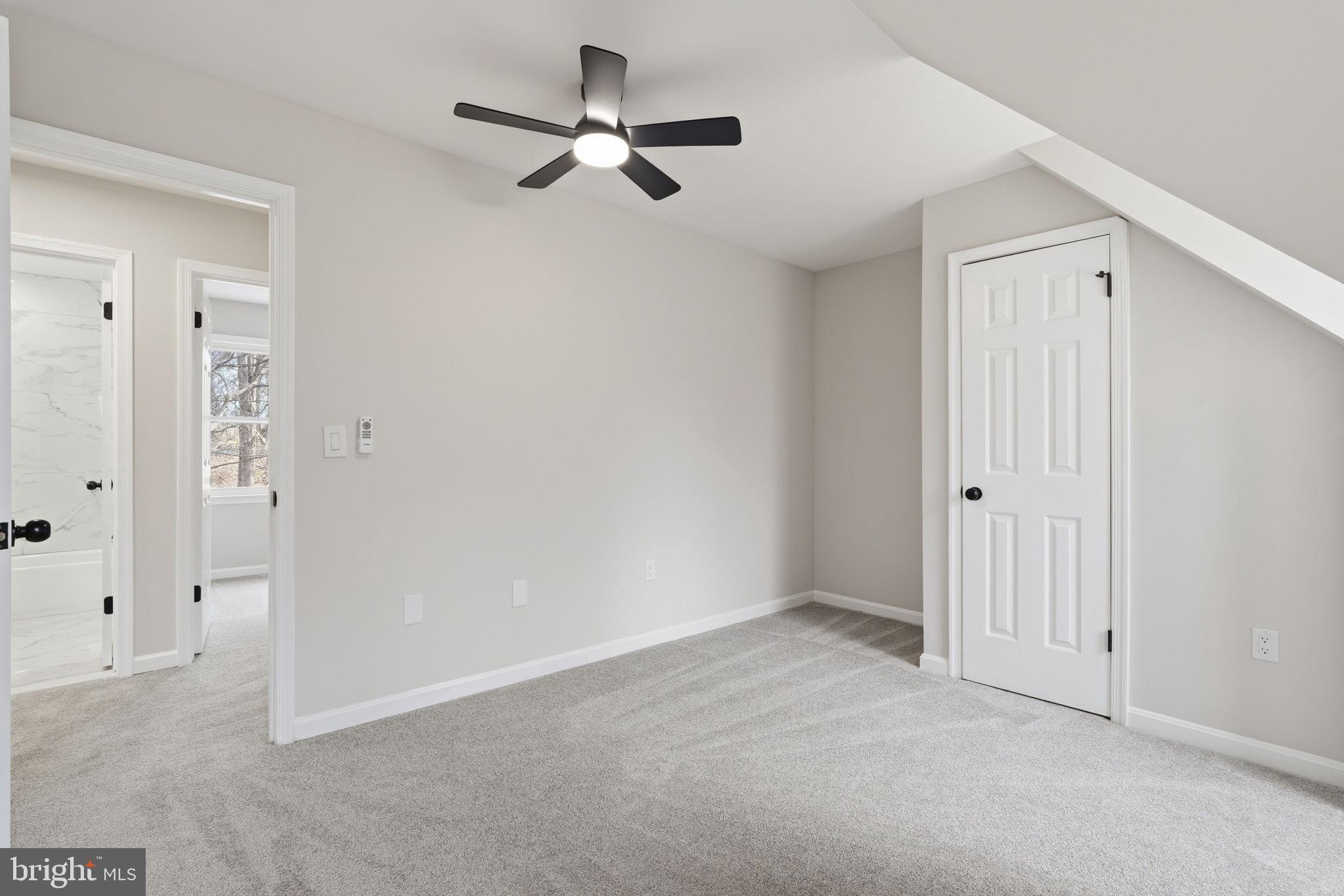 WARRENTON LAKES - Residential