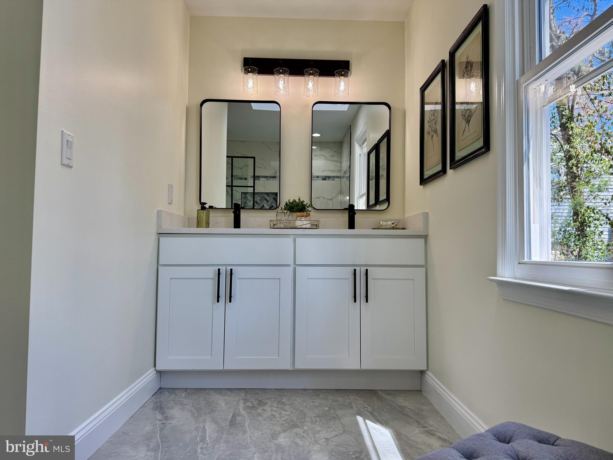 WARRENTON LAKES - Residential