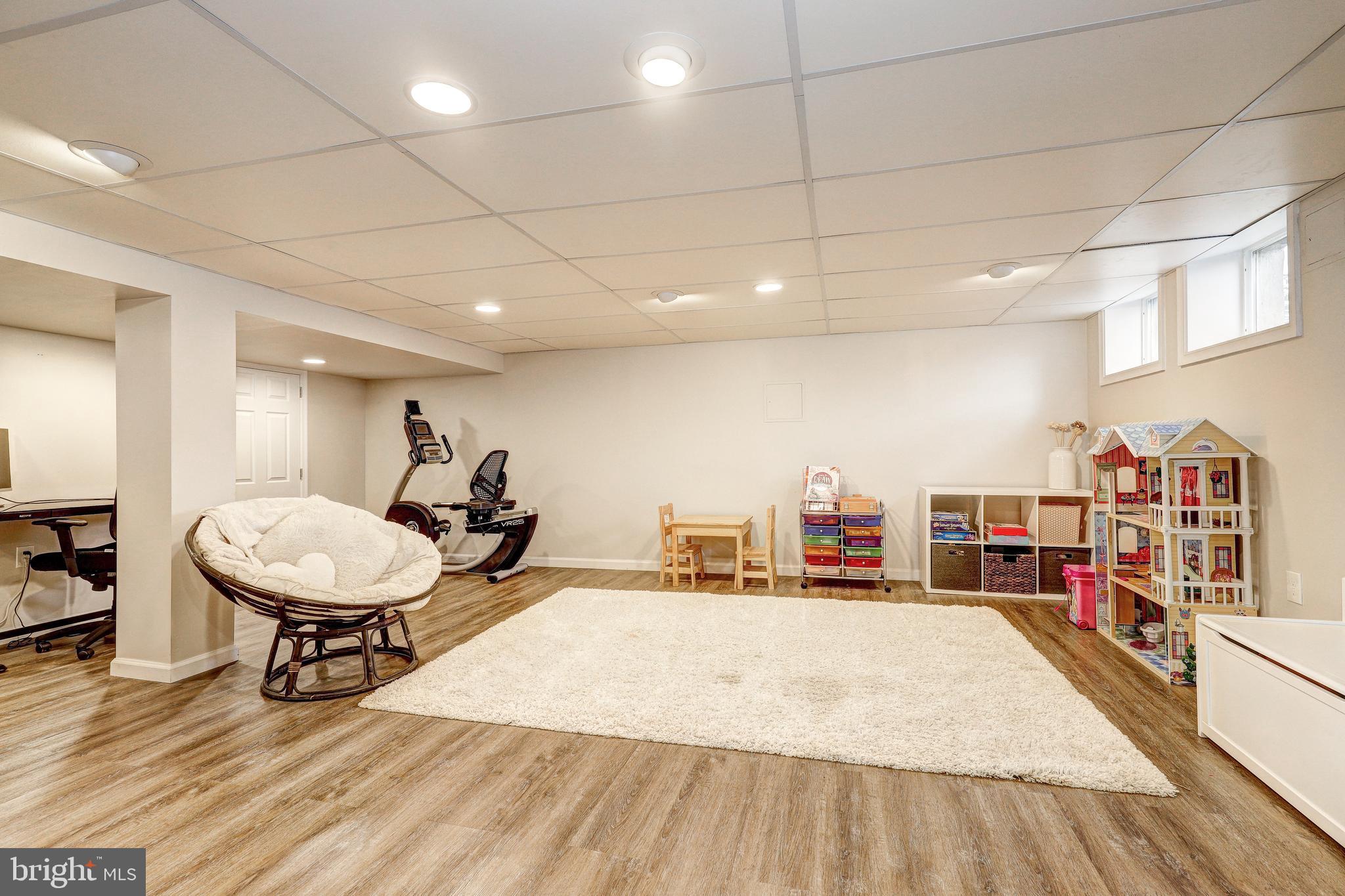 ACADEMY HEIGHTS - Residential