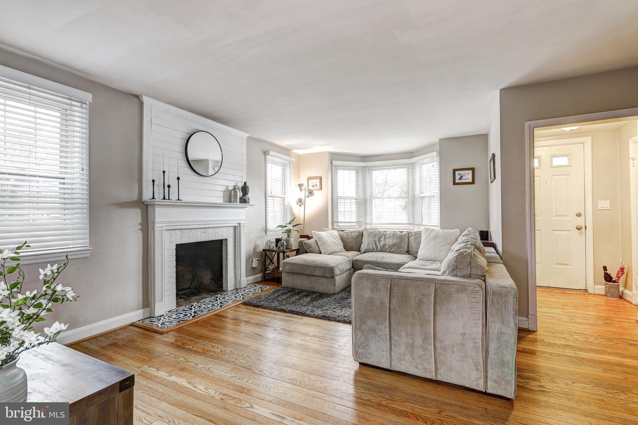 ACADEMY HEIGHTS - Residential