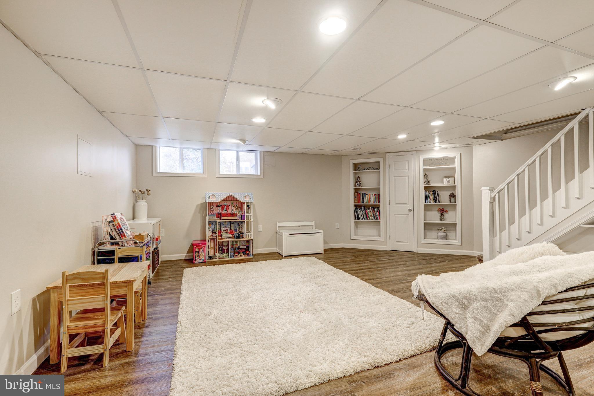 ACADEMY HEIGHTS - Residential