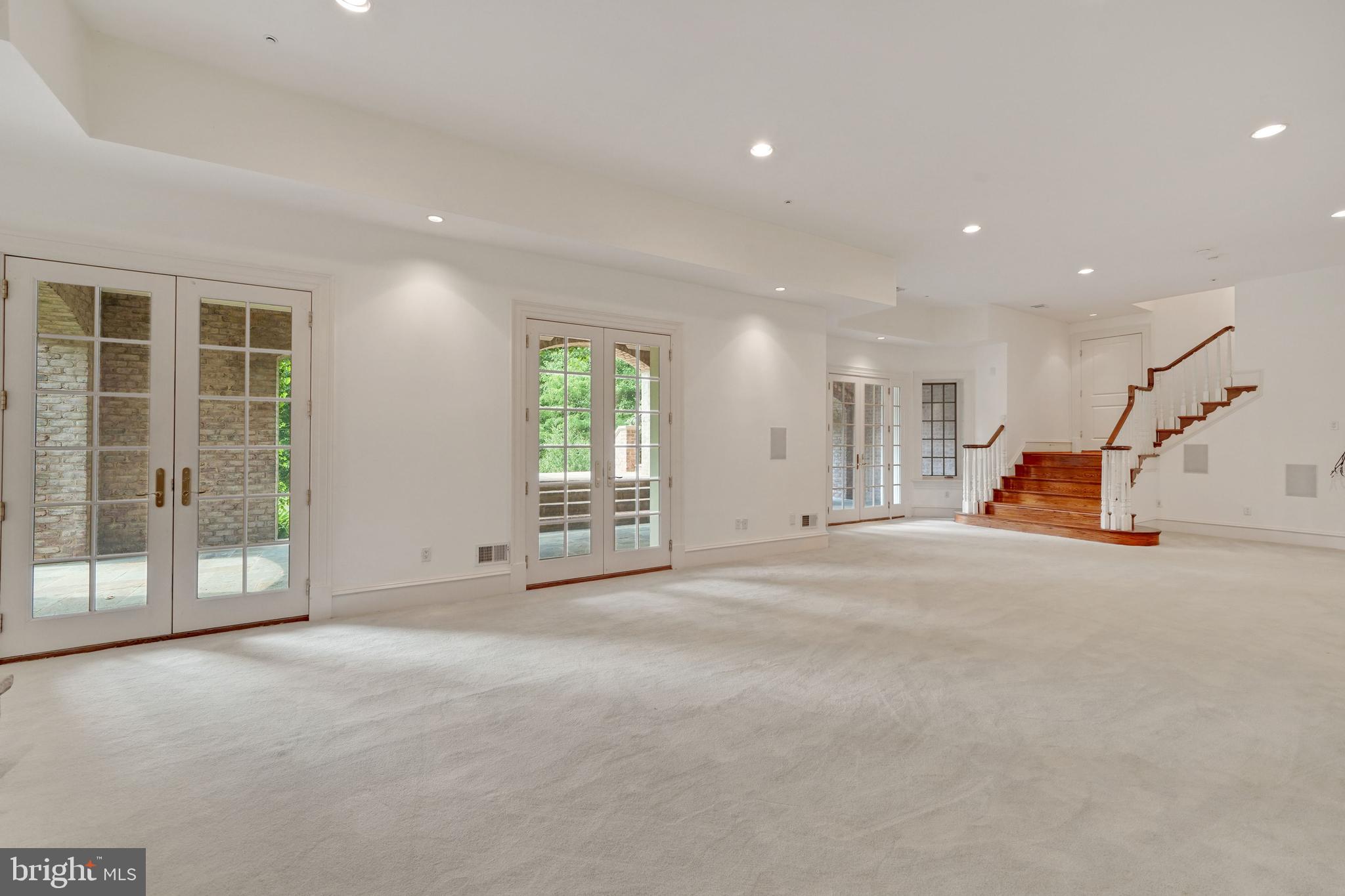 WESLEY HEIGHTS - Residential