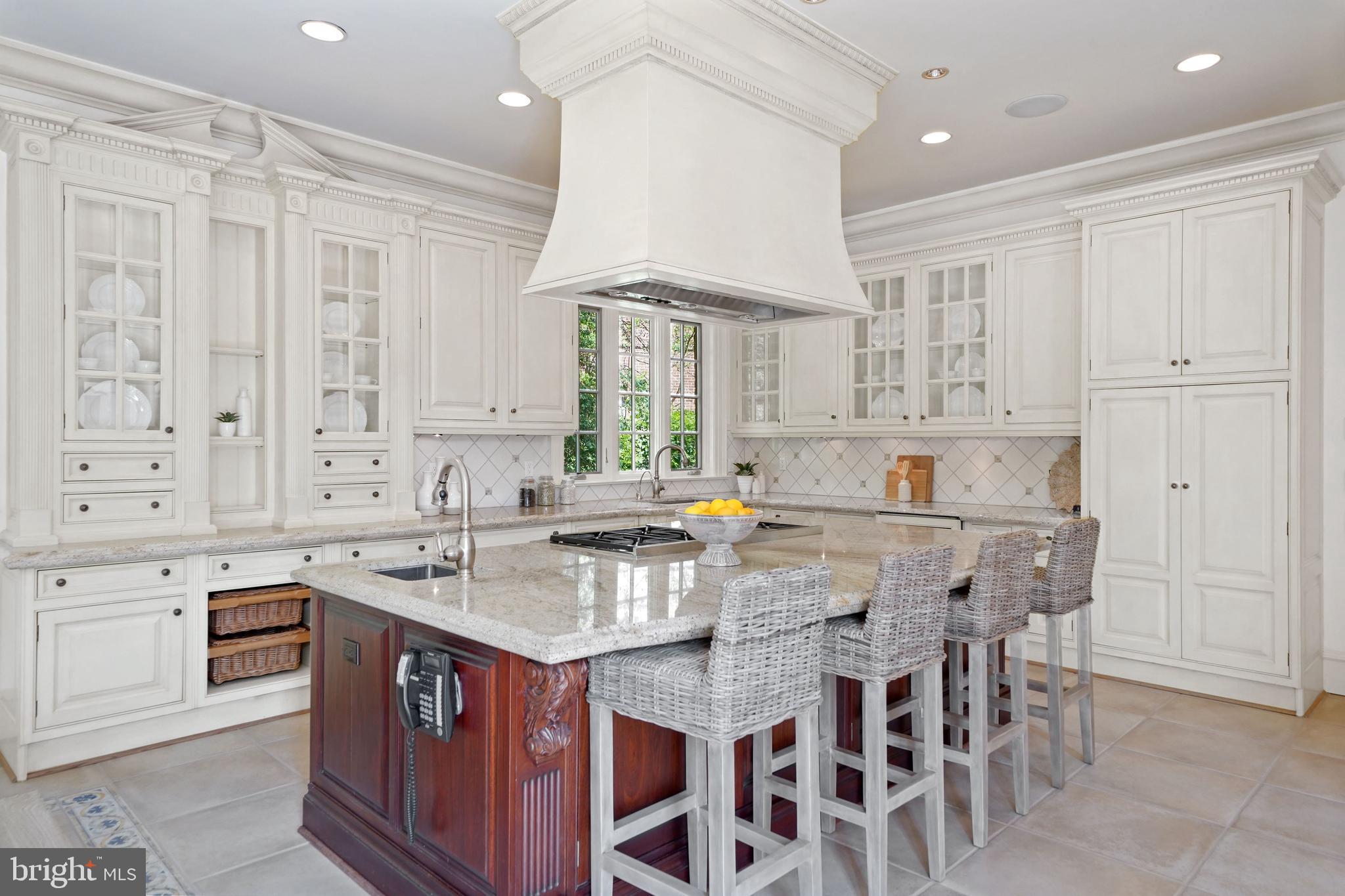 WESLEY HEIGHTS - Residential