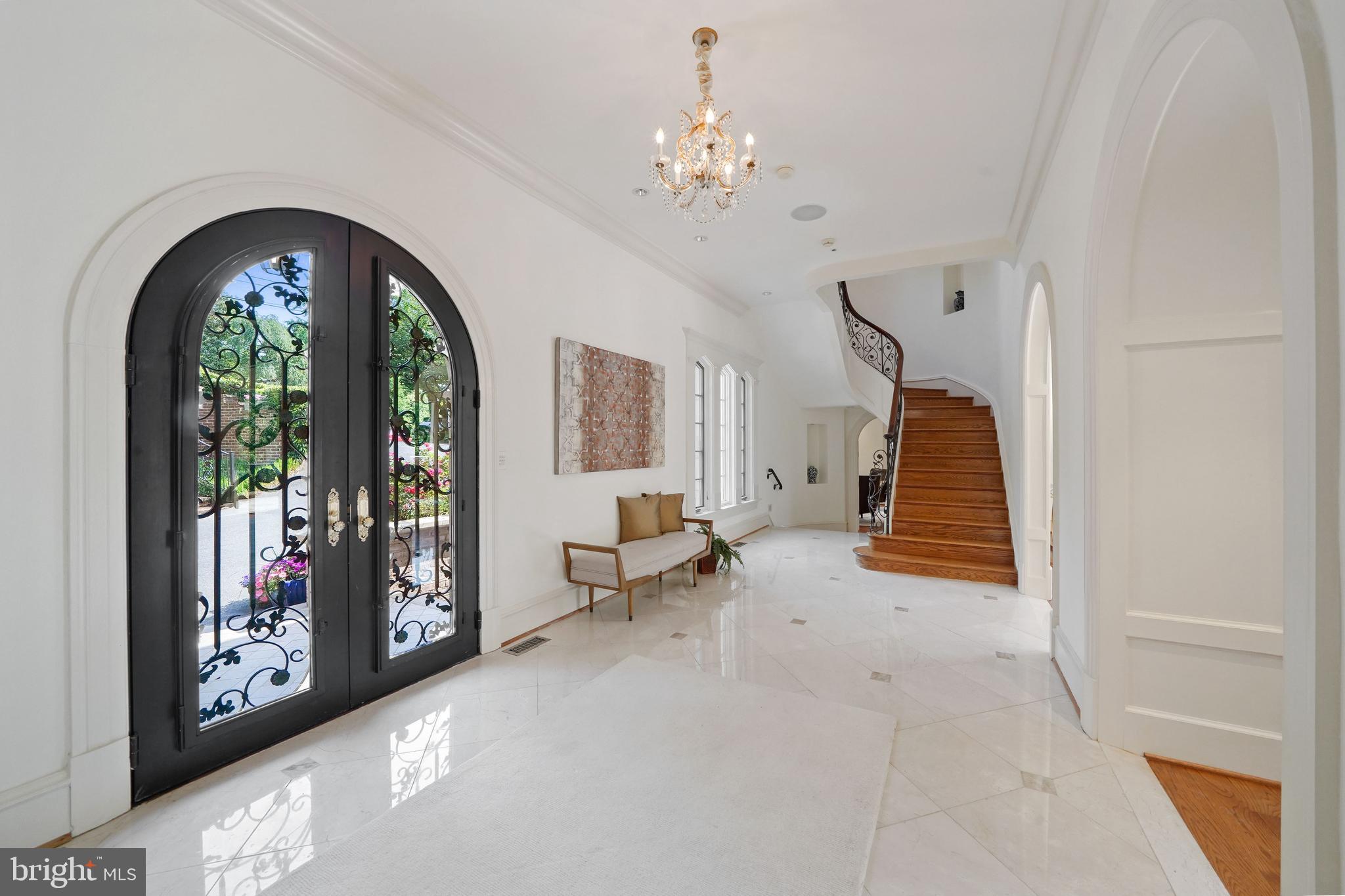 WESLEY HEIGHTS - Residential