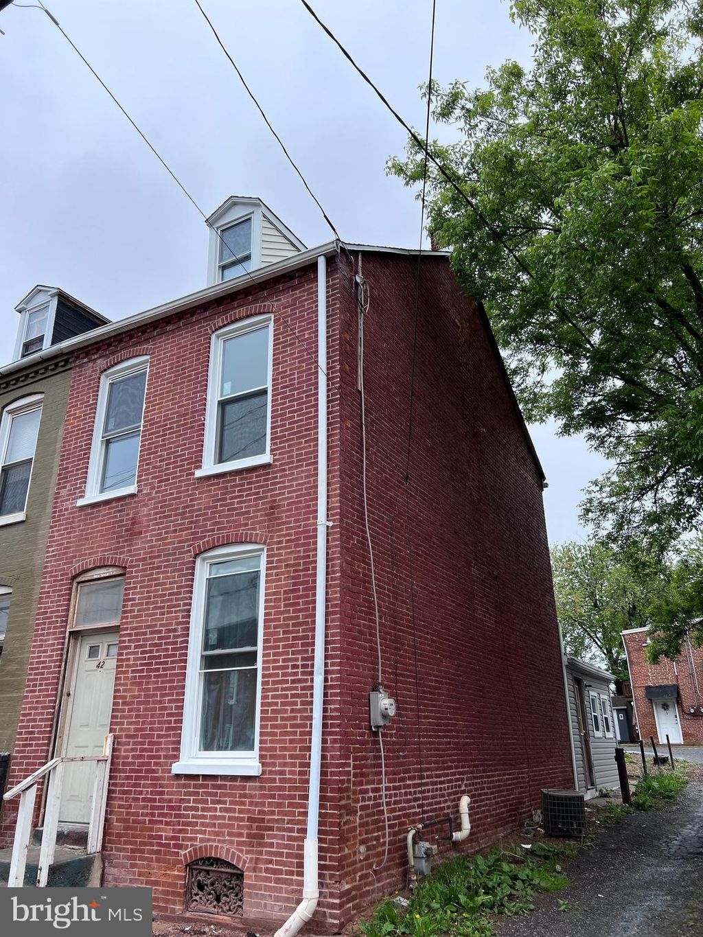 Photo of 42 W LIBERTY ST, LANCASTER, PA 17603 (MLS # PALA2034272)