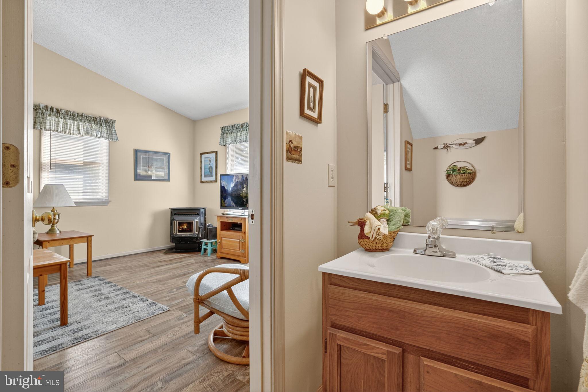 CHINCOTEAGUE - Residential