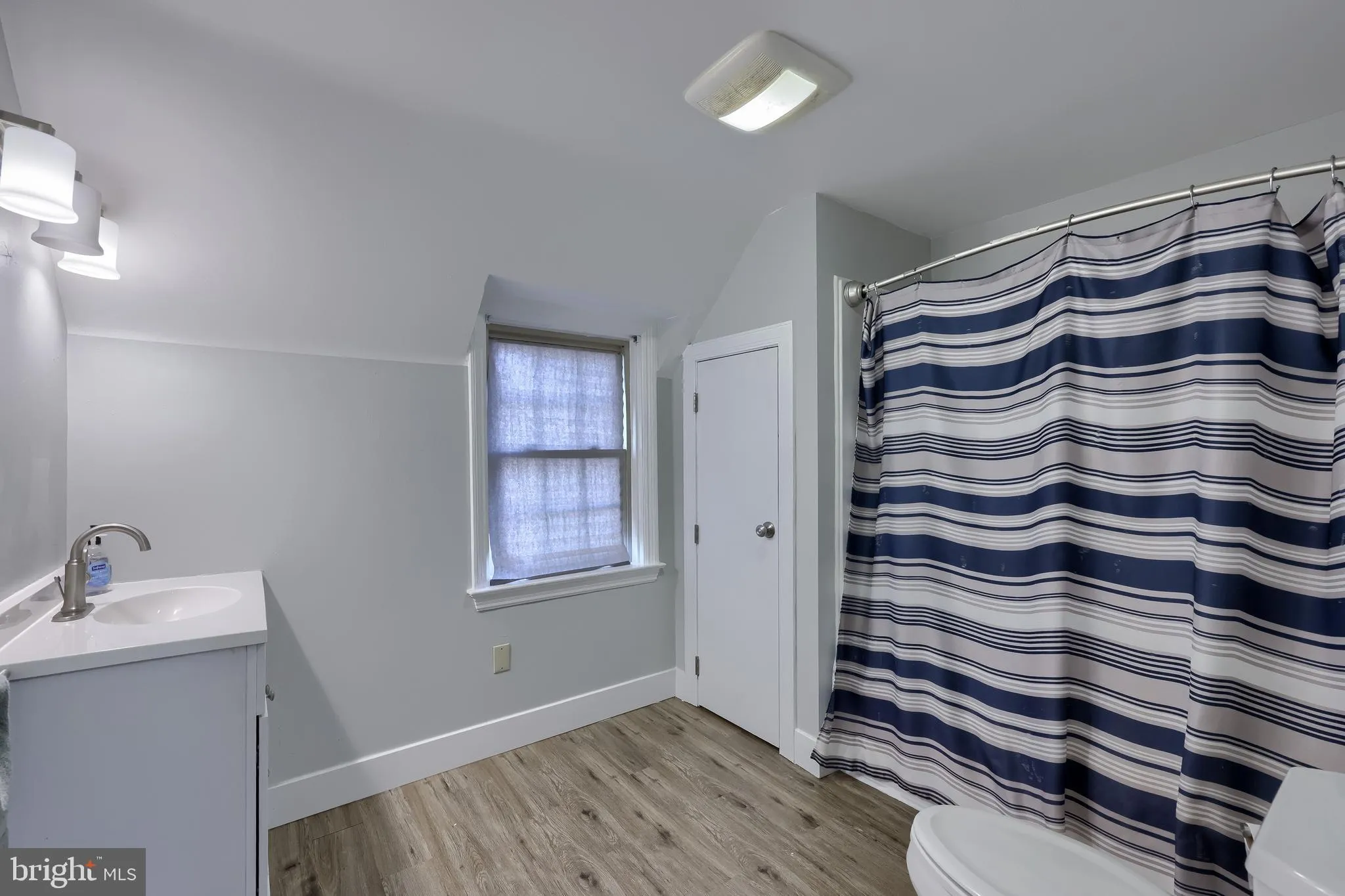 Lancaster, Pennsylvania 17603, United States, ,Commercial,Active,194453