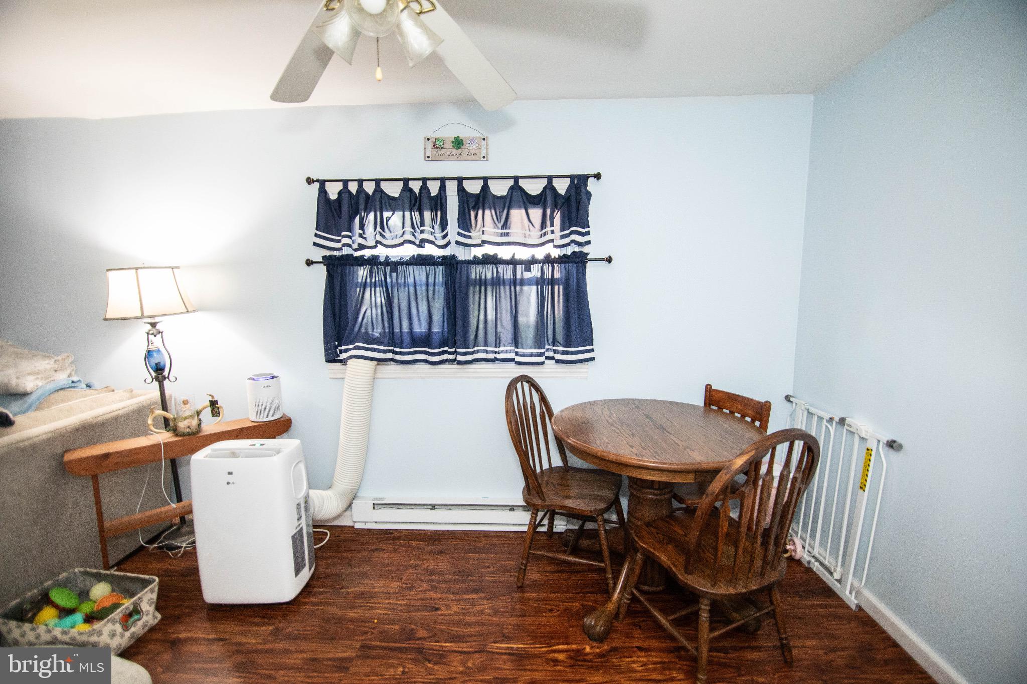 NEWPORT - Residential