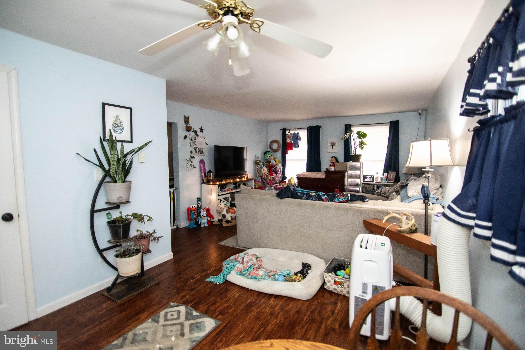 NEWPORT - Residential