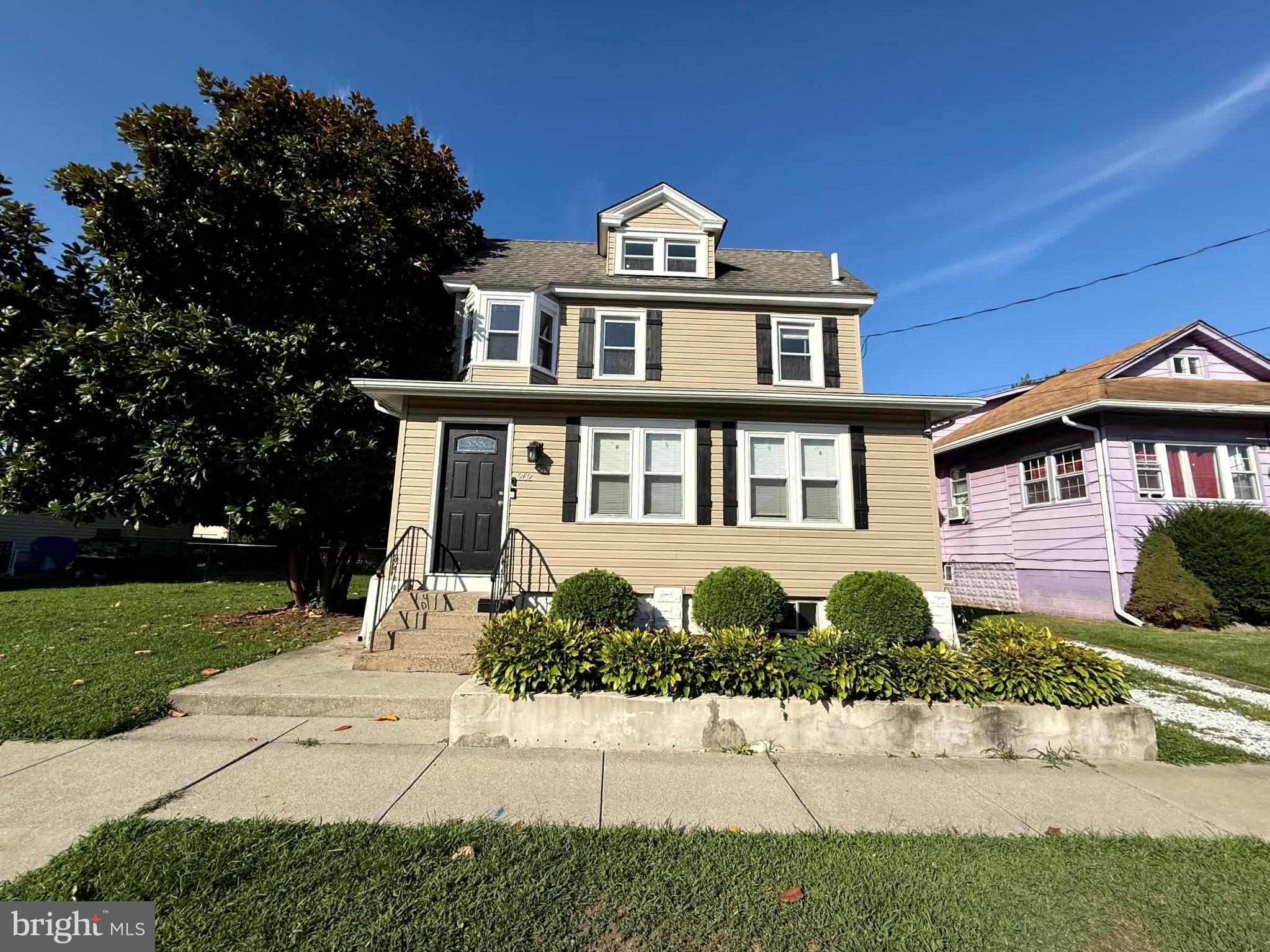 262 CHESTNUT STREET