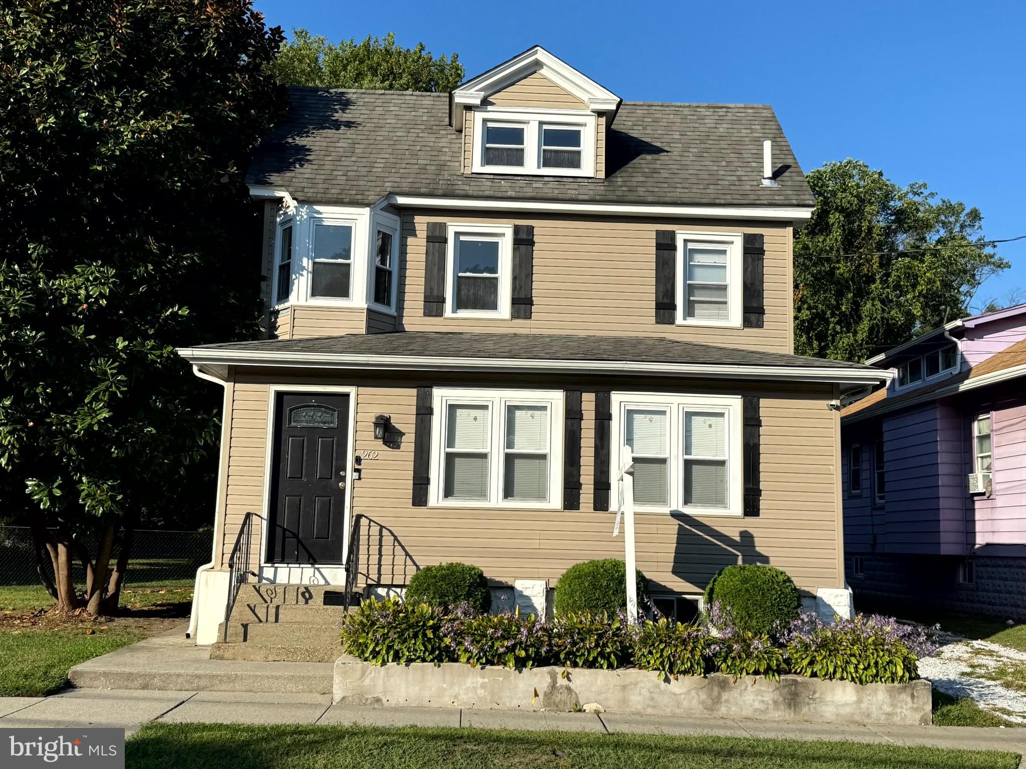 262 CHESTNUT STREET