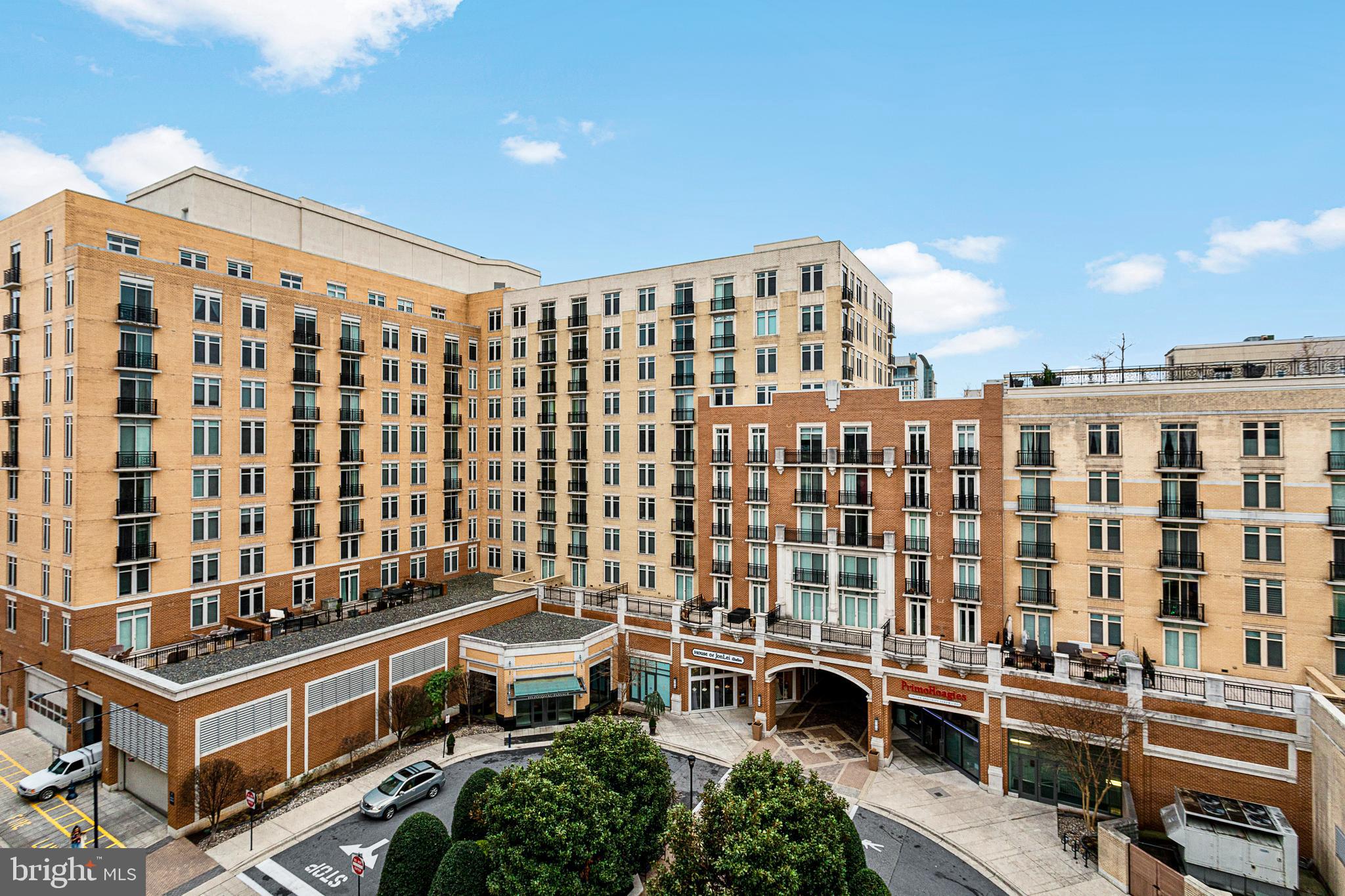 NATIONAL HARBOR - Residential Lease