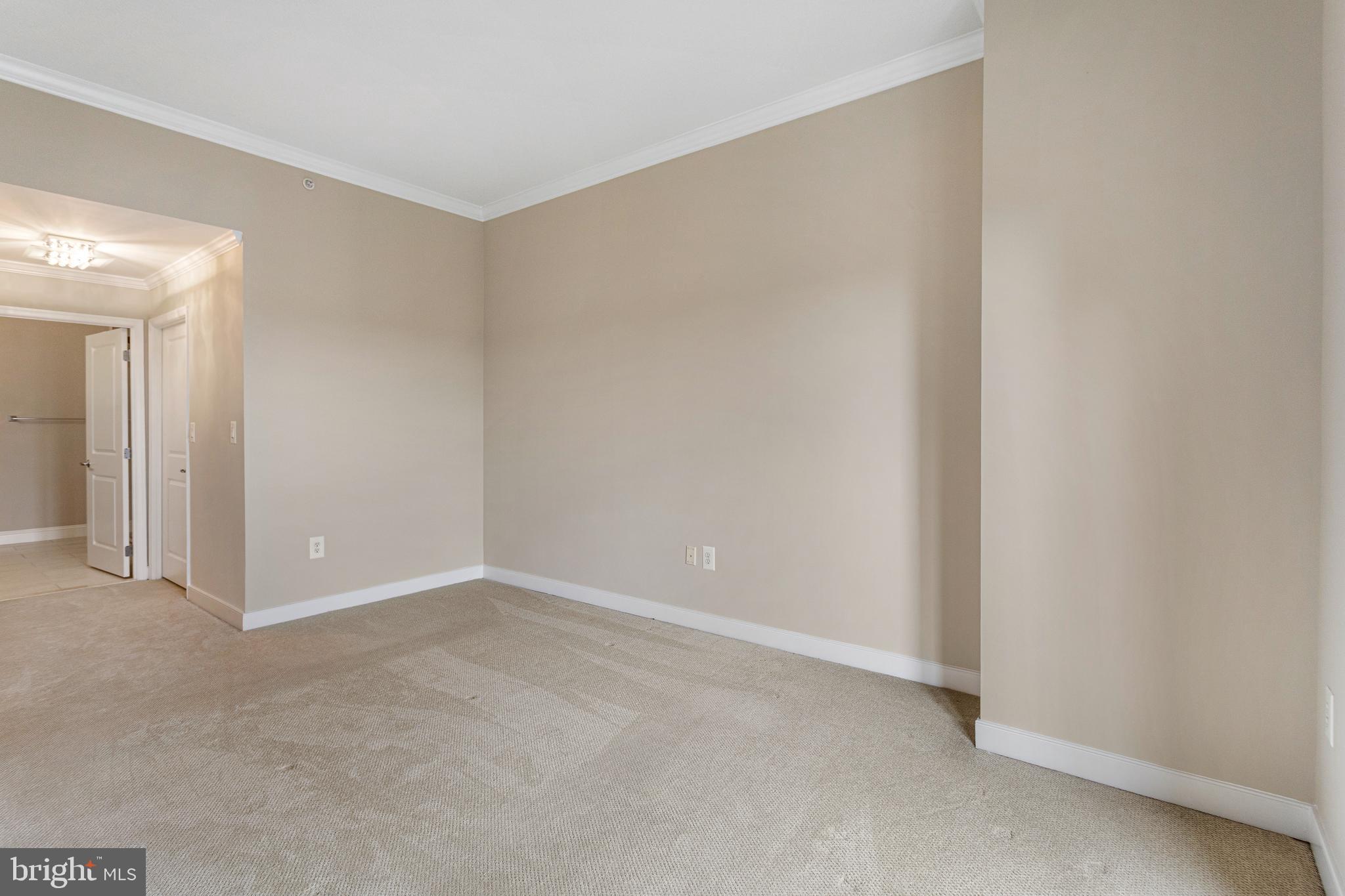 NATIONAL HARBOR - Residential Lease