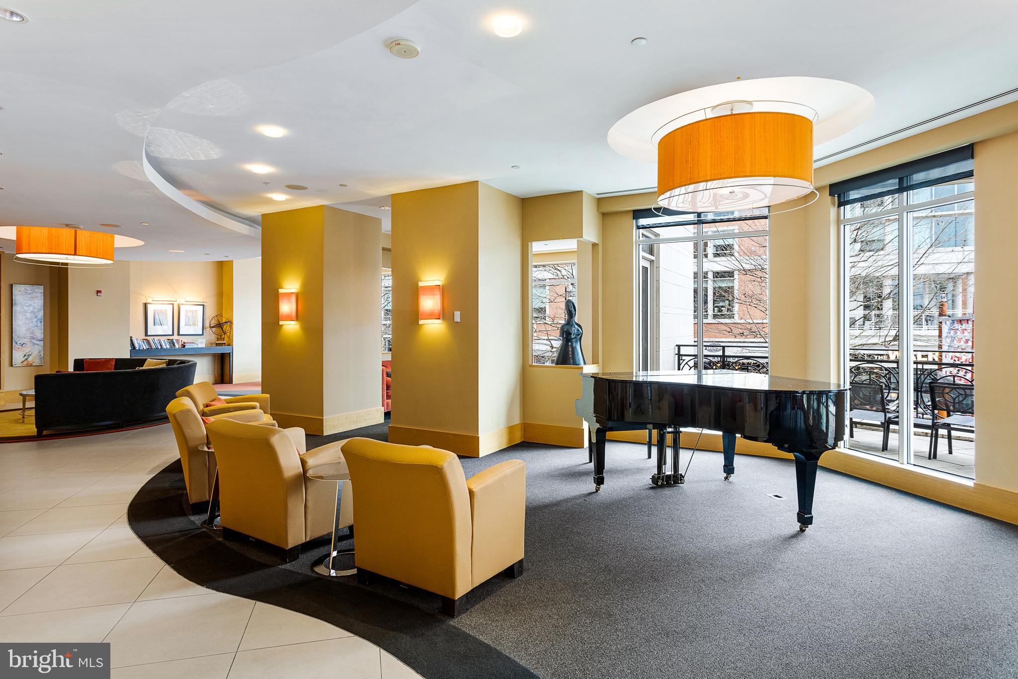 NATIONAL HARBOR - Residential Lease