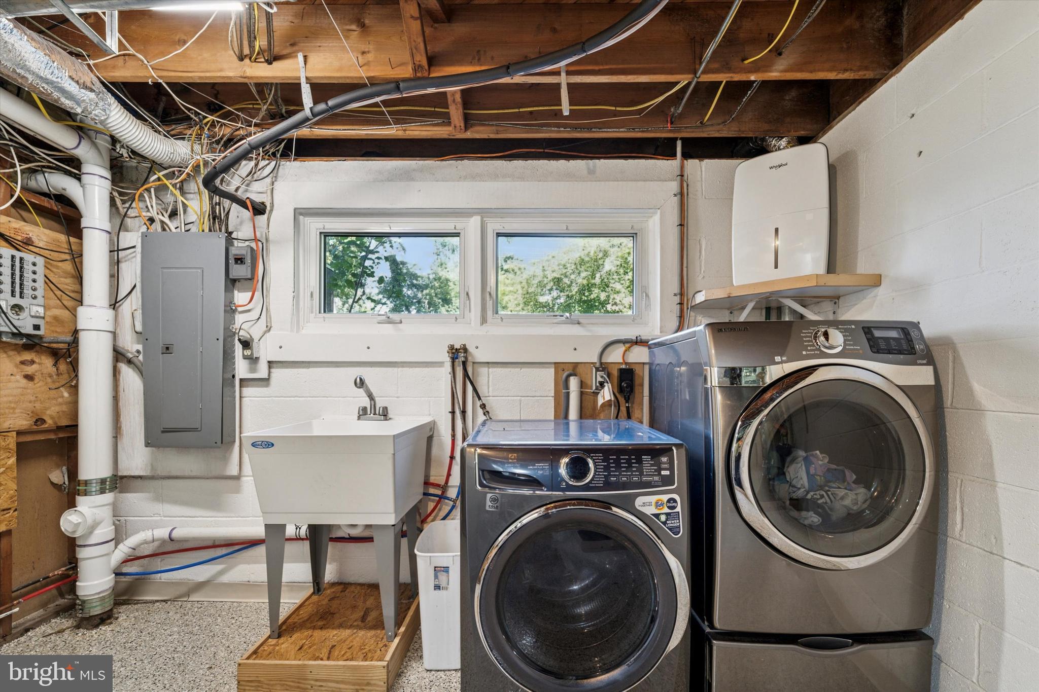 THORNBURY - Residential