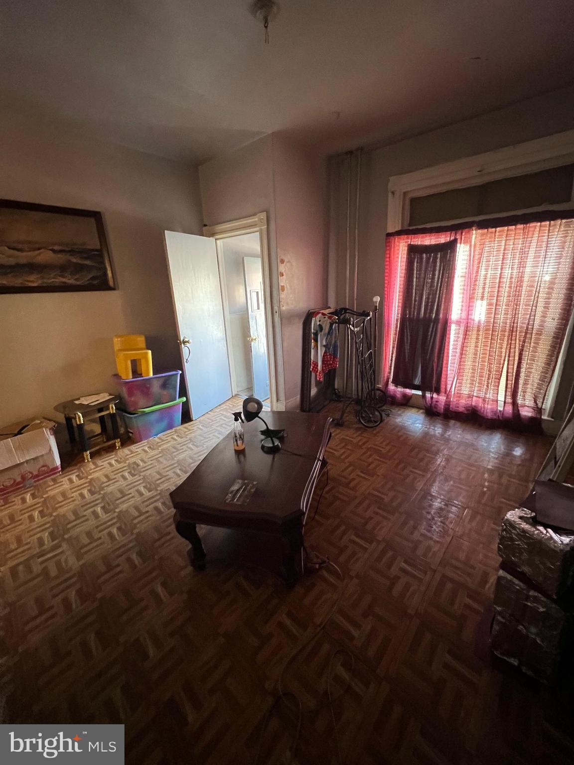 OLIVER - Residential