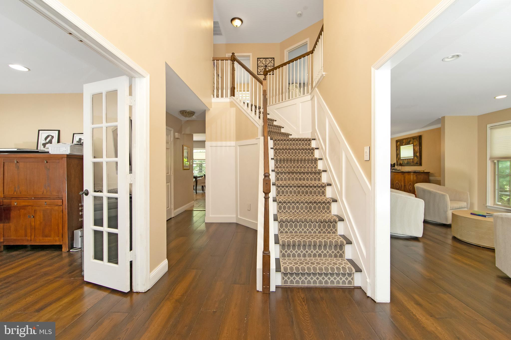 37 REGAN LANE