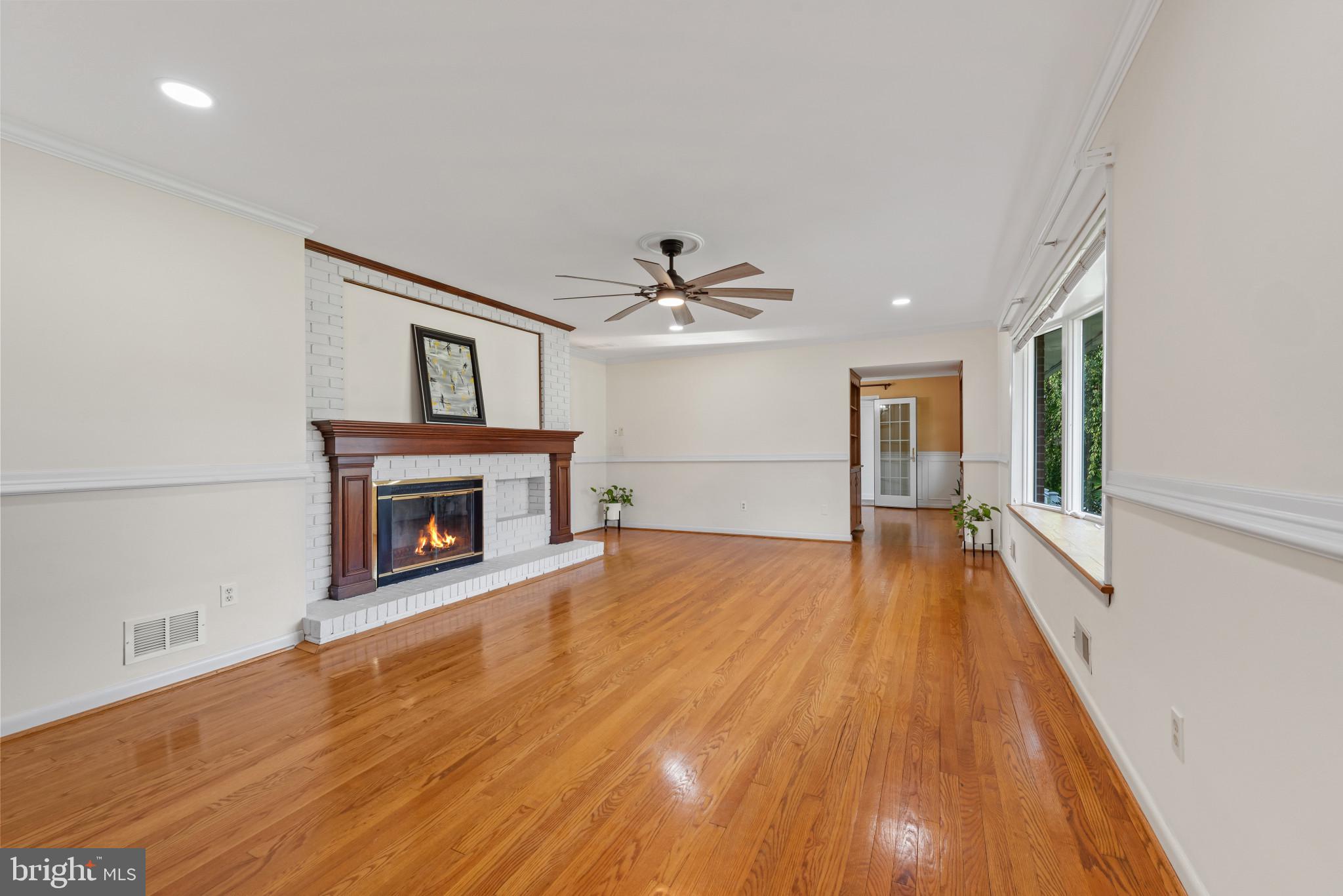 2841 MONTCLAIR DRIVE