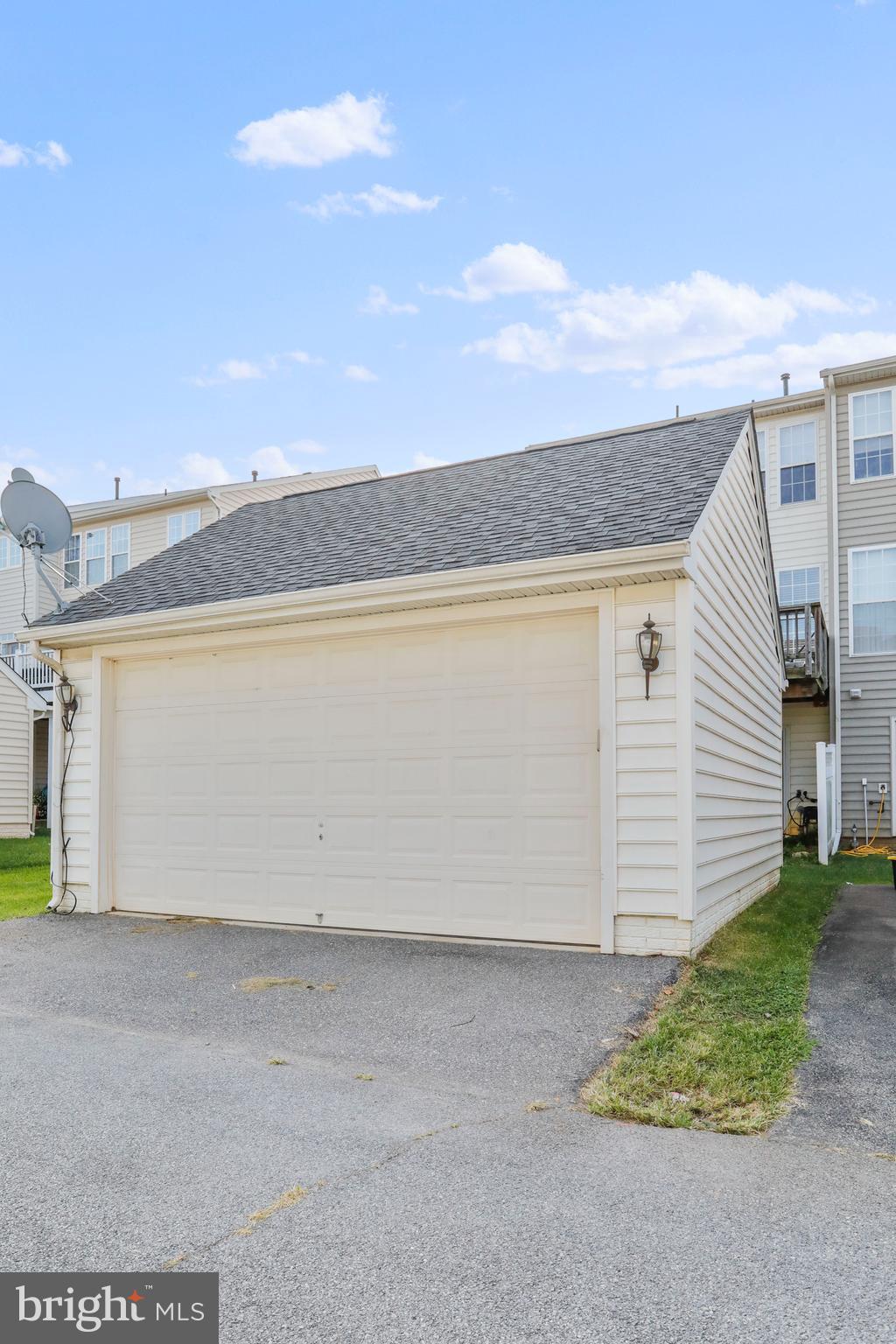 HUNTFIELD - Residential