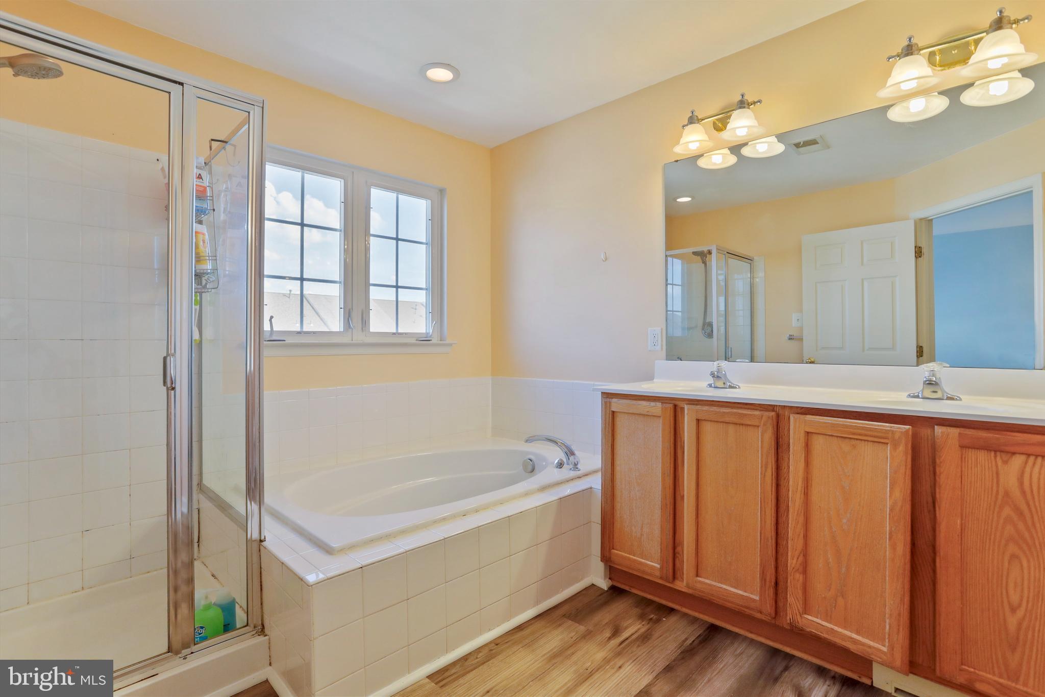 HUNTFIELD - Residential