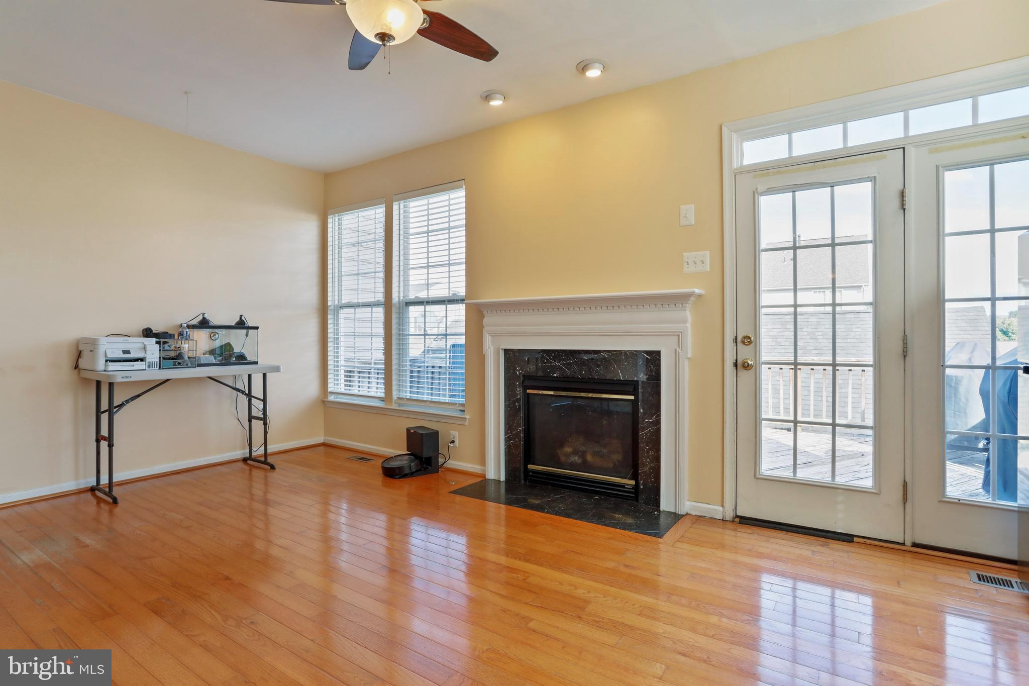 HUNTFIELD - Residential