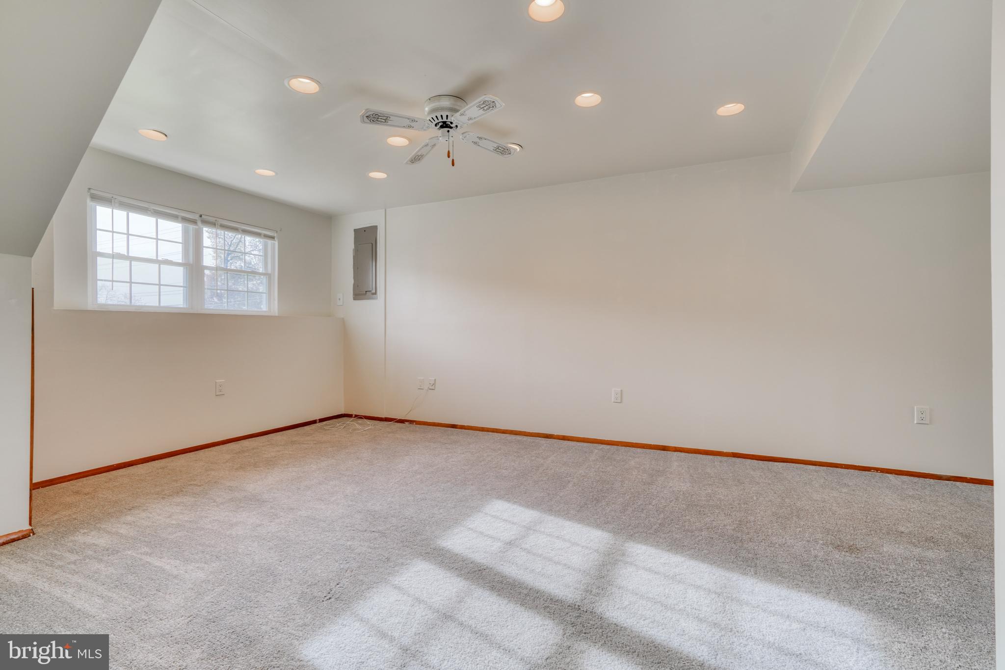 CARROLL CREST - Residential