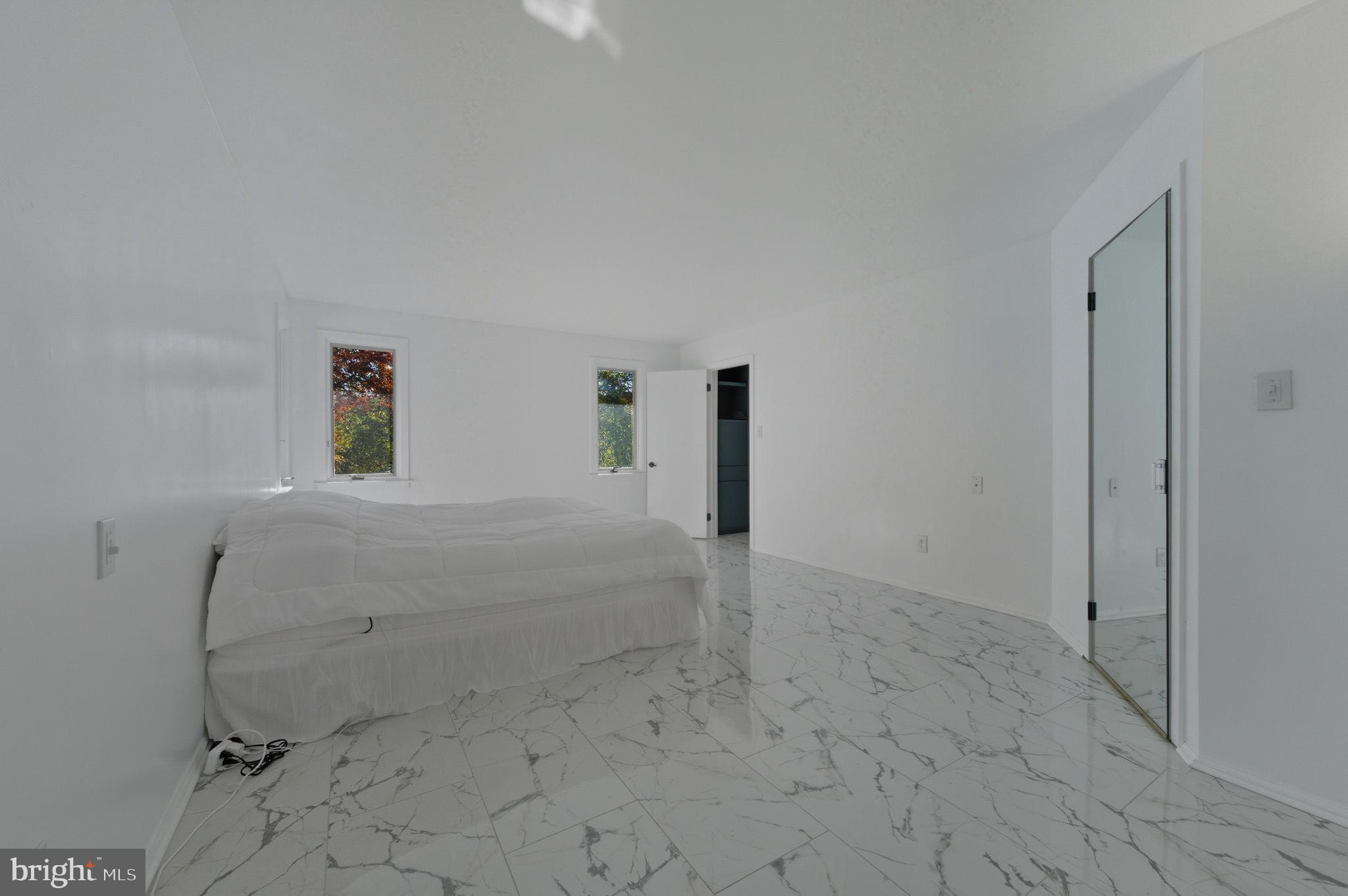 SOUTHERN SLOPES - Residential