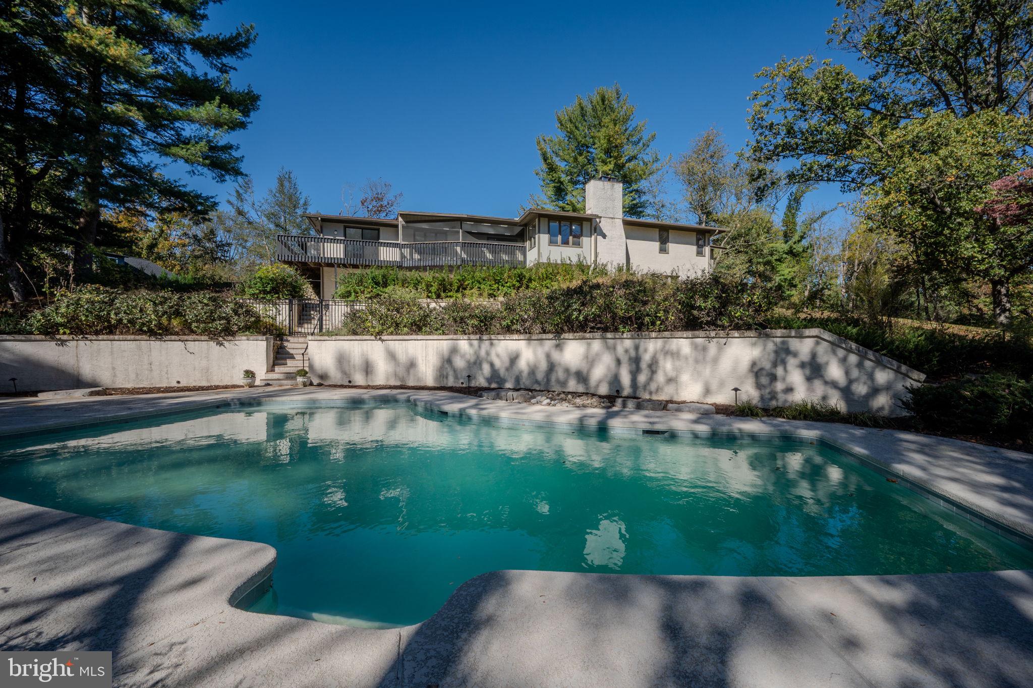 SOUTHERN SLOPES - Residential