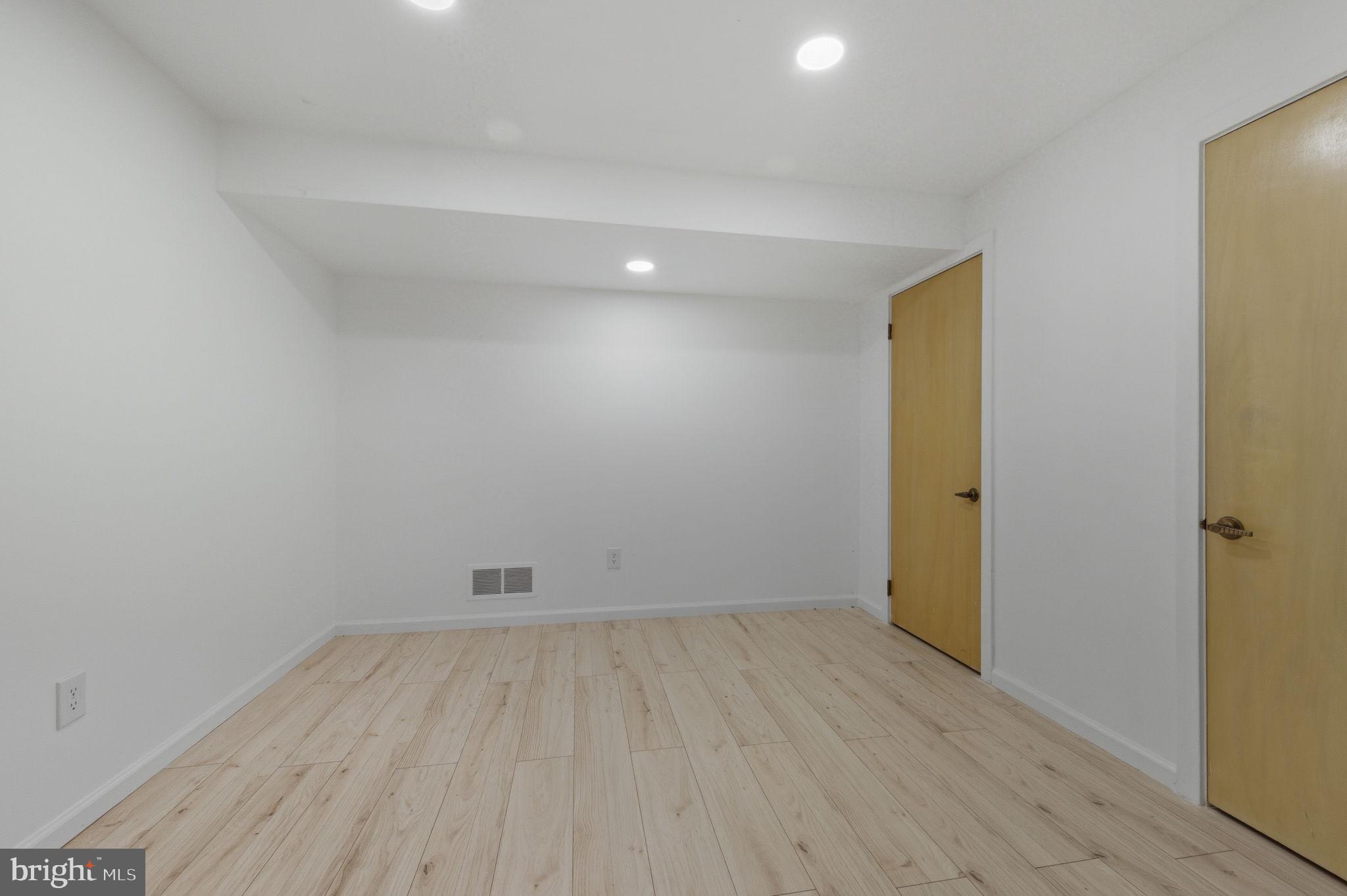 SOUTHERN SLOPES - Residential