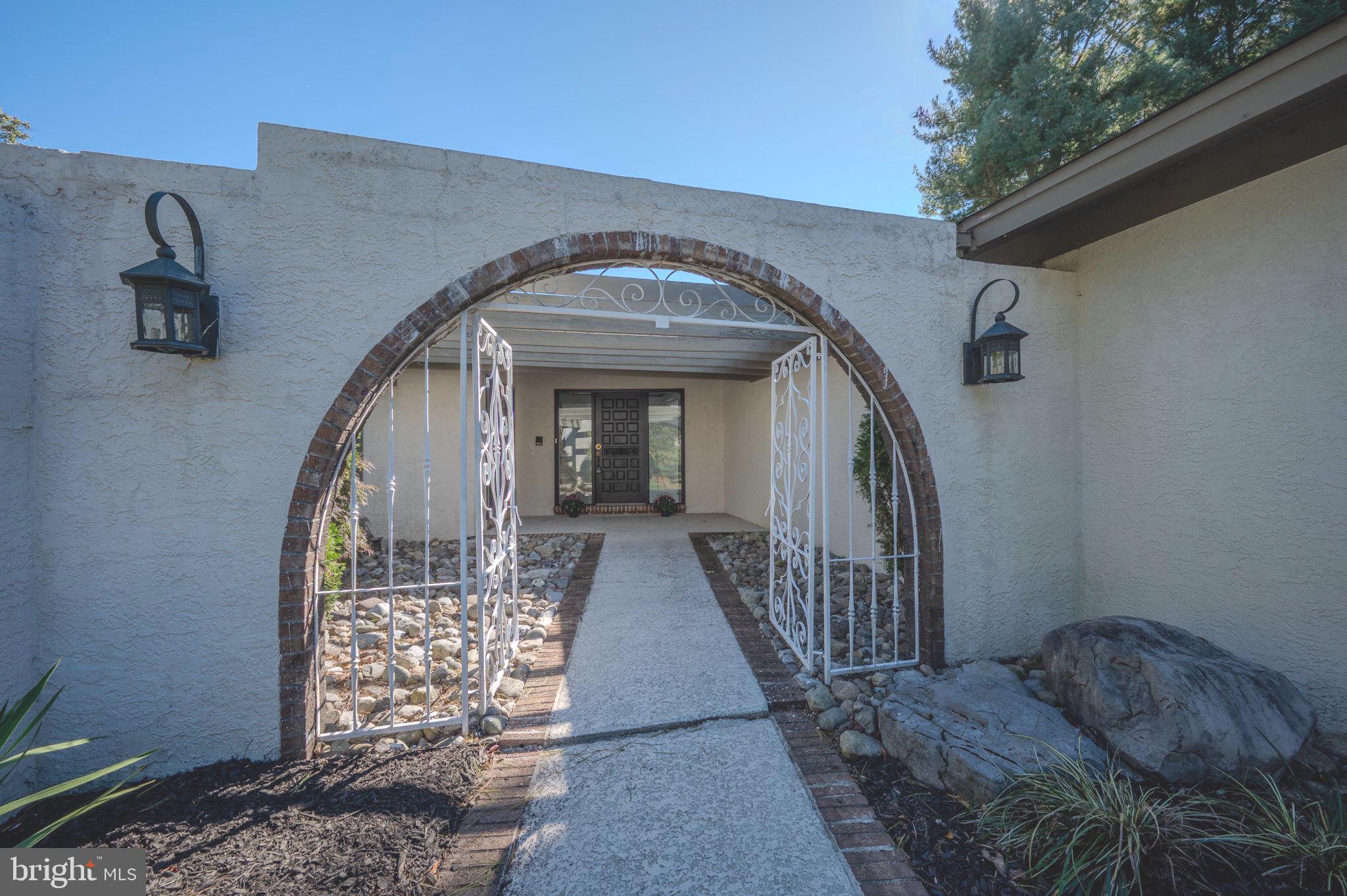 SOUTHERN SLOPES - Residential