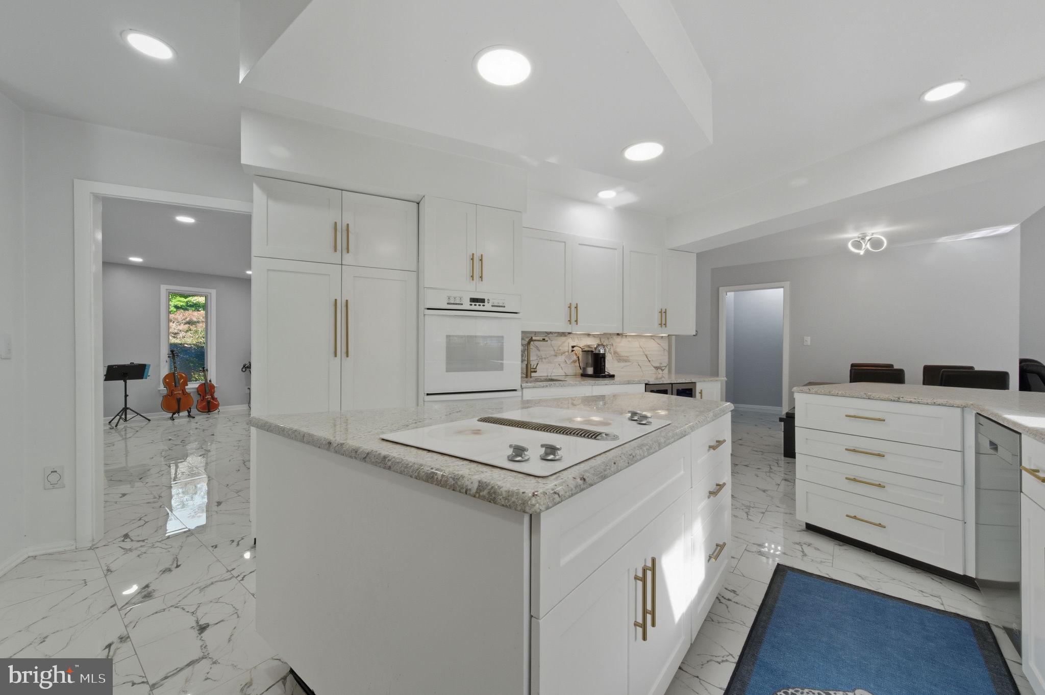 SOUTHERN SLOPES - Residential