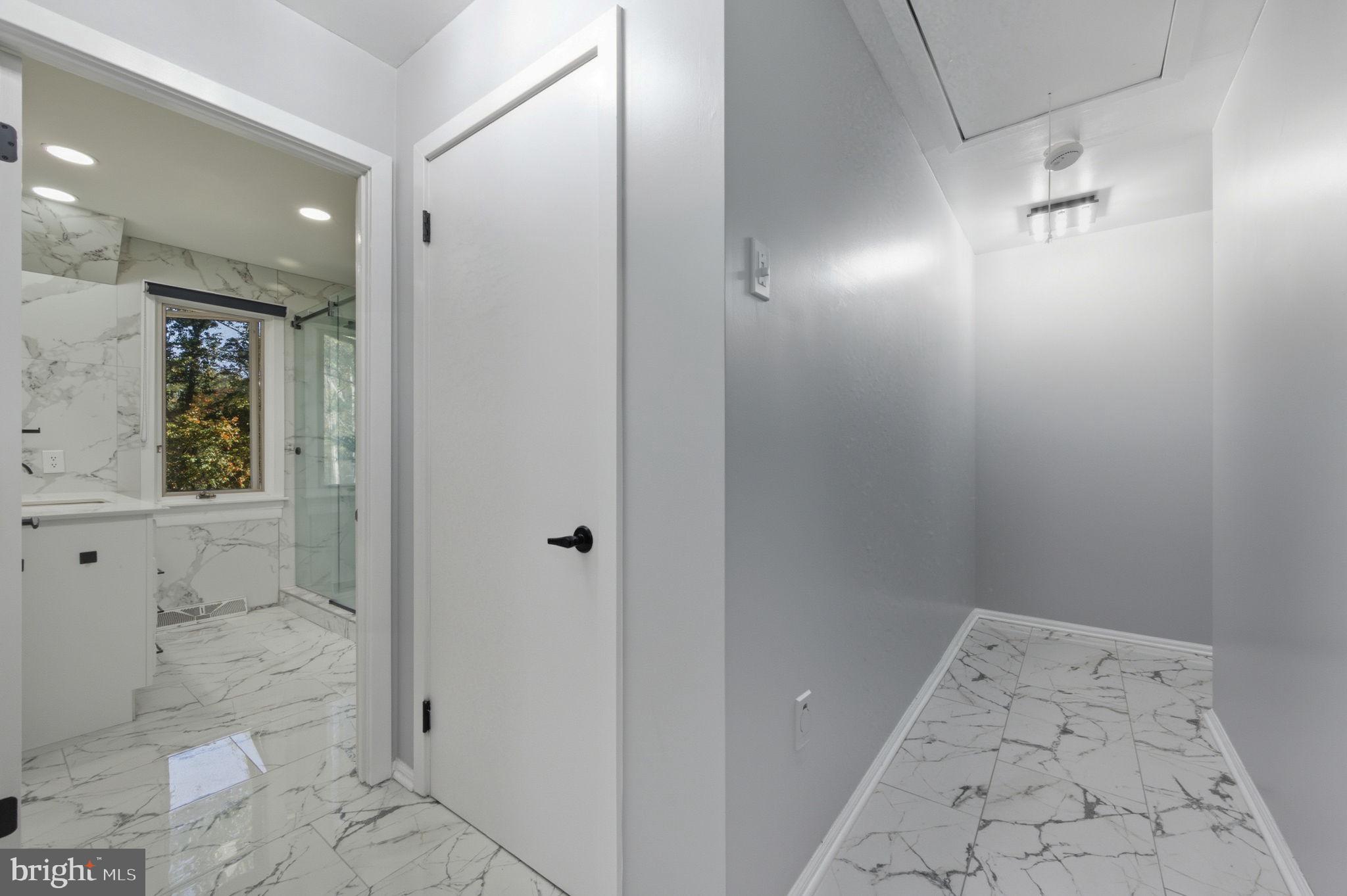 SOUTHERN SLOPES - Residential