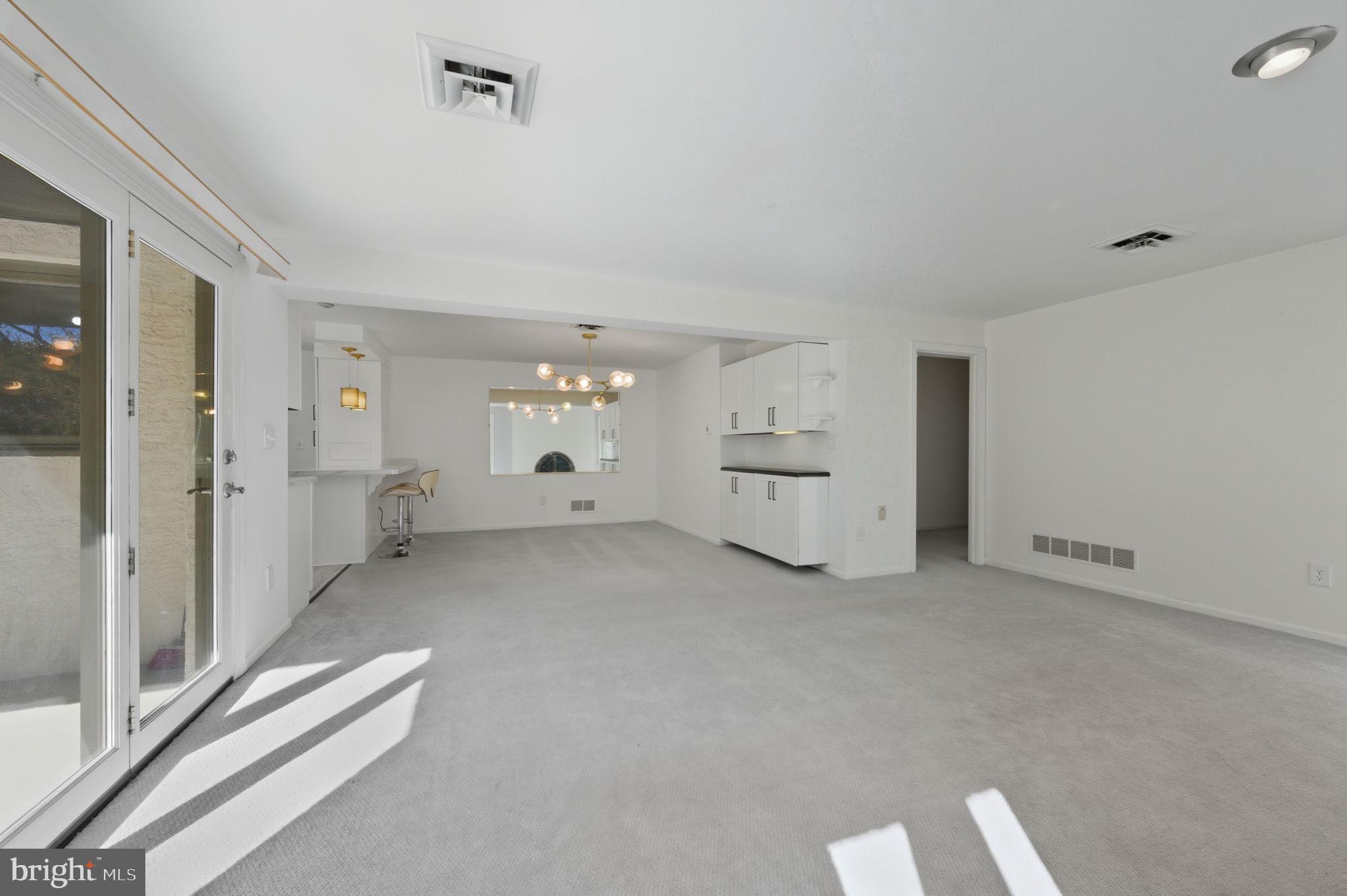 SOUTHERN SLOPES - Residential